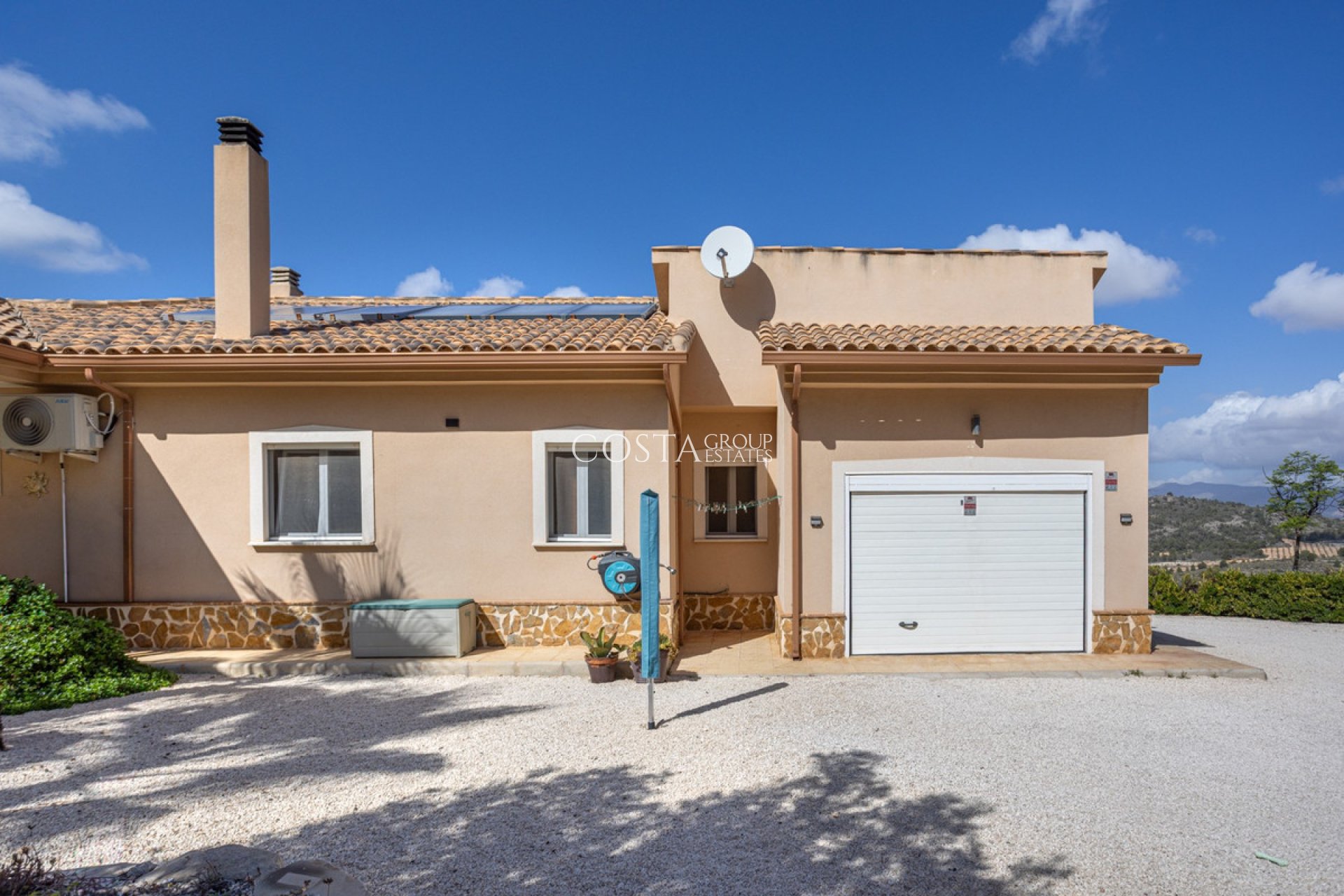 Resale - Villa -
Jumilla - La Zarza