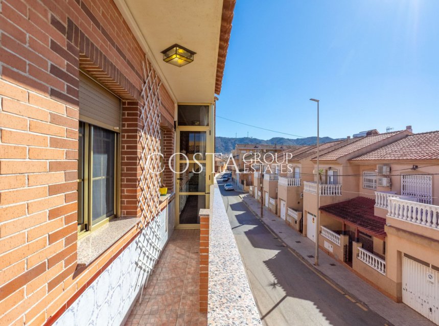 Resale - Villa -
La Union - La Union Centro