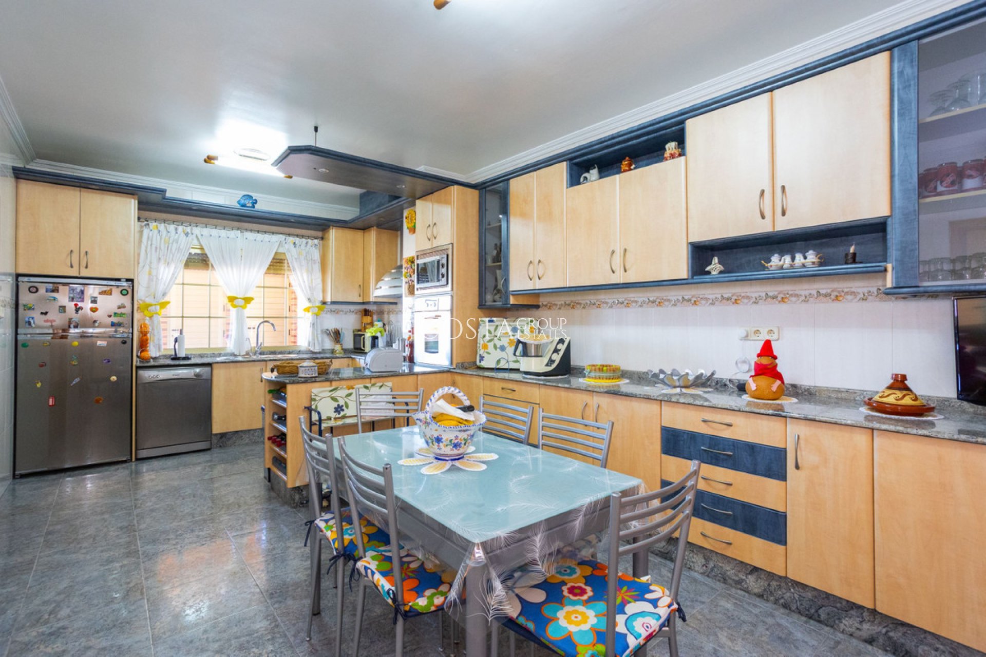 Resale - Villa -
La Union - La Union Centro