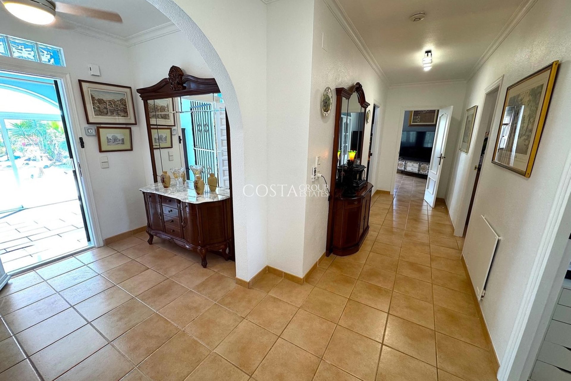 Resale - Villa -
Lorca - Almendricos