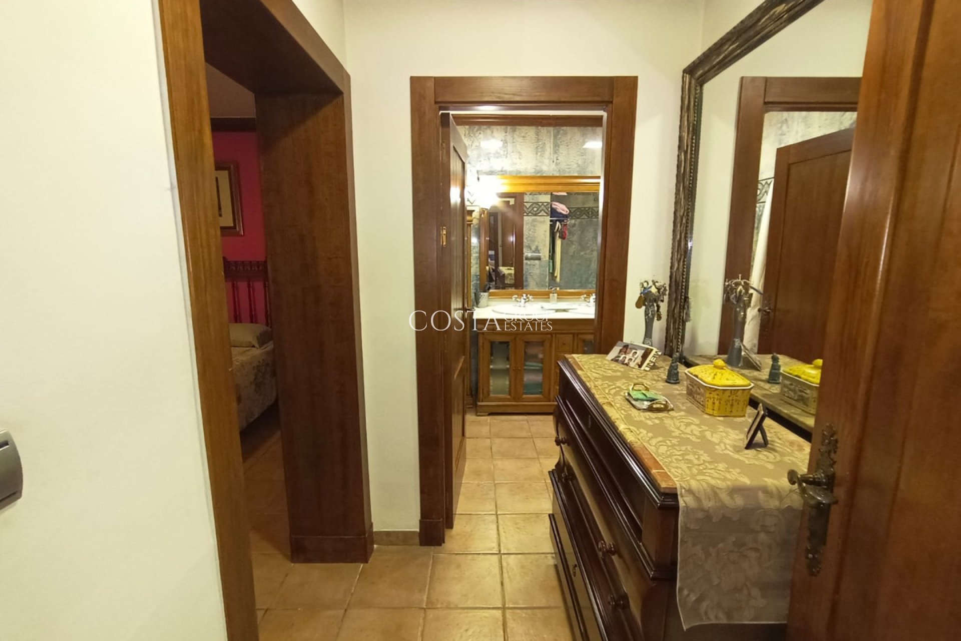 Resale - Villa -
Lorca - Lorca Centro