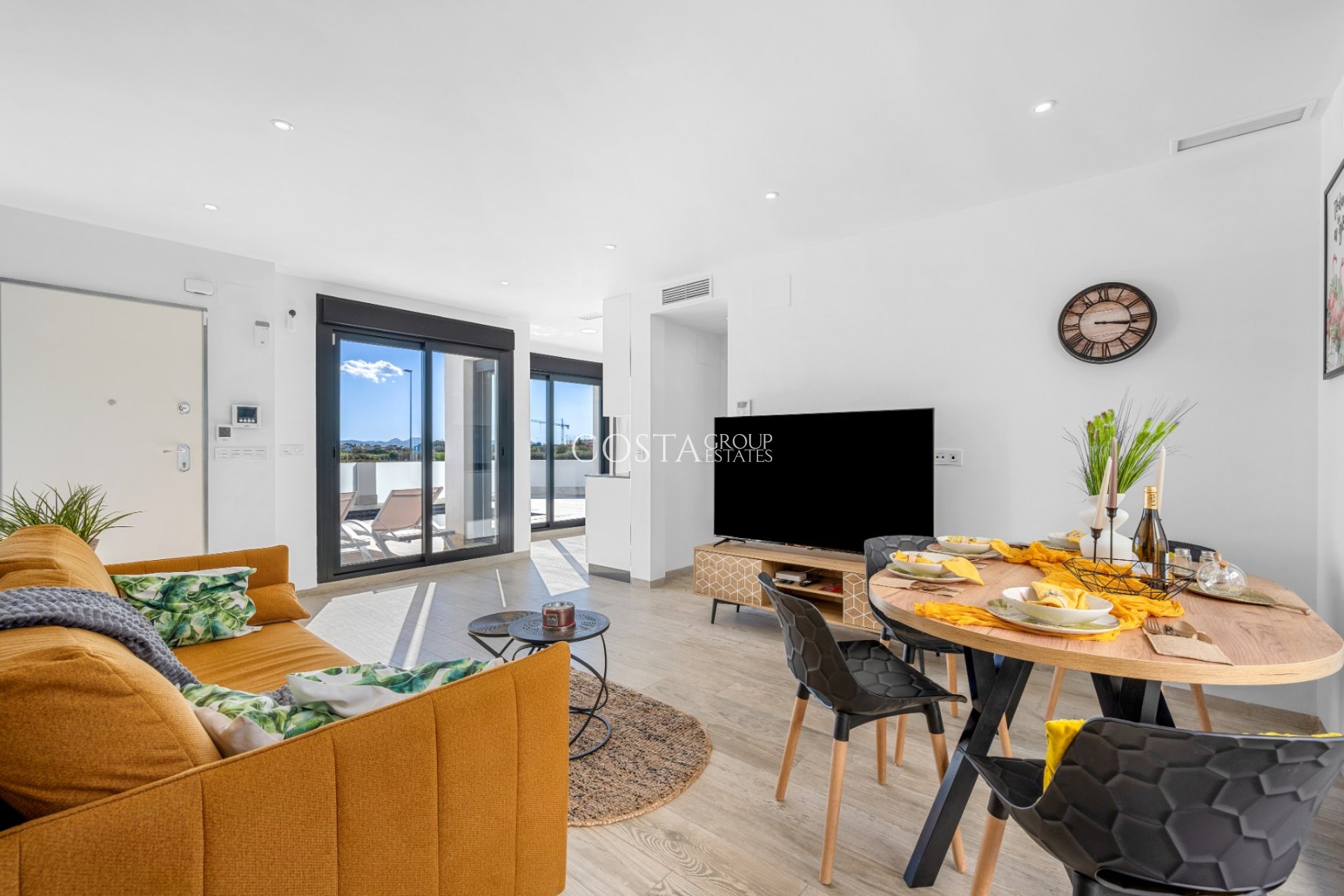 Resale - Villa -
Los Alcazares - Bahia Bella