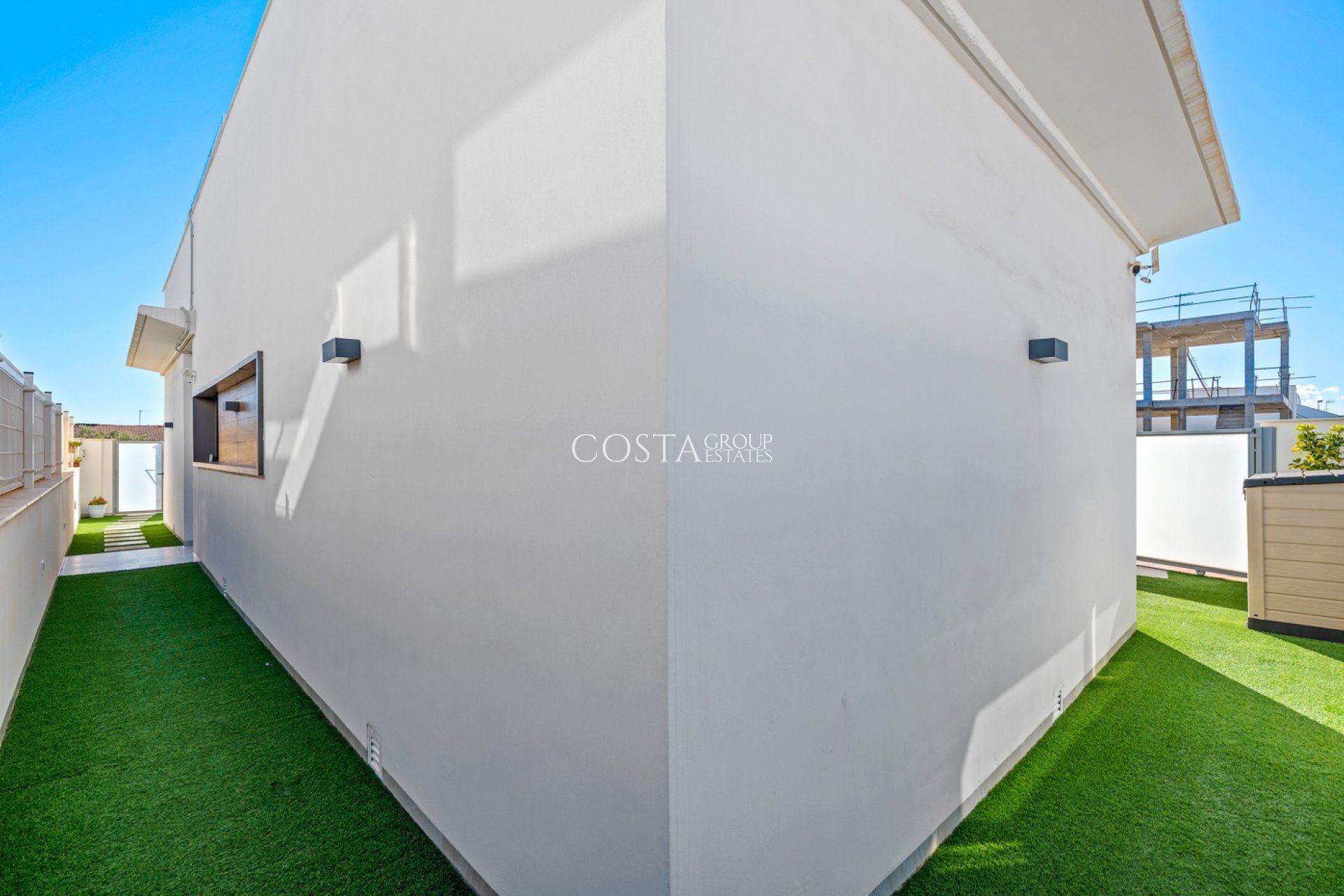 Resale - Villa -
Los Alcazares - Euro Roda