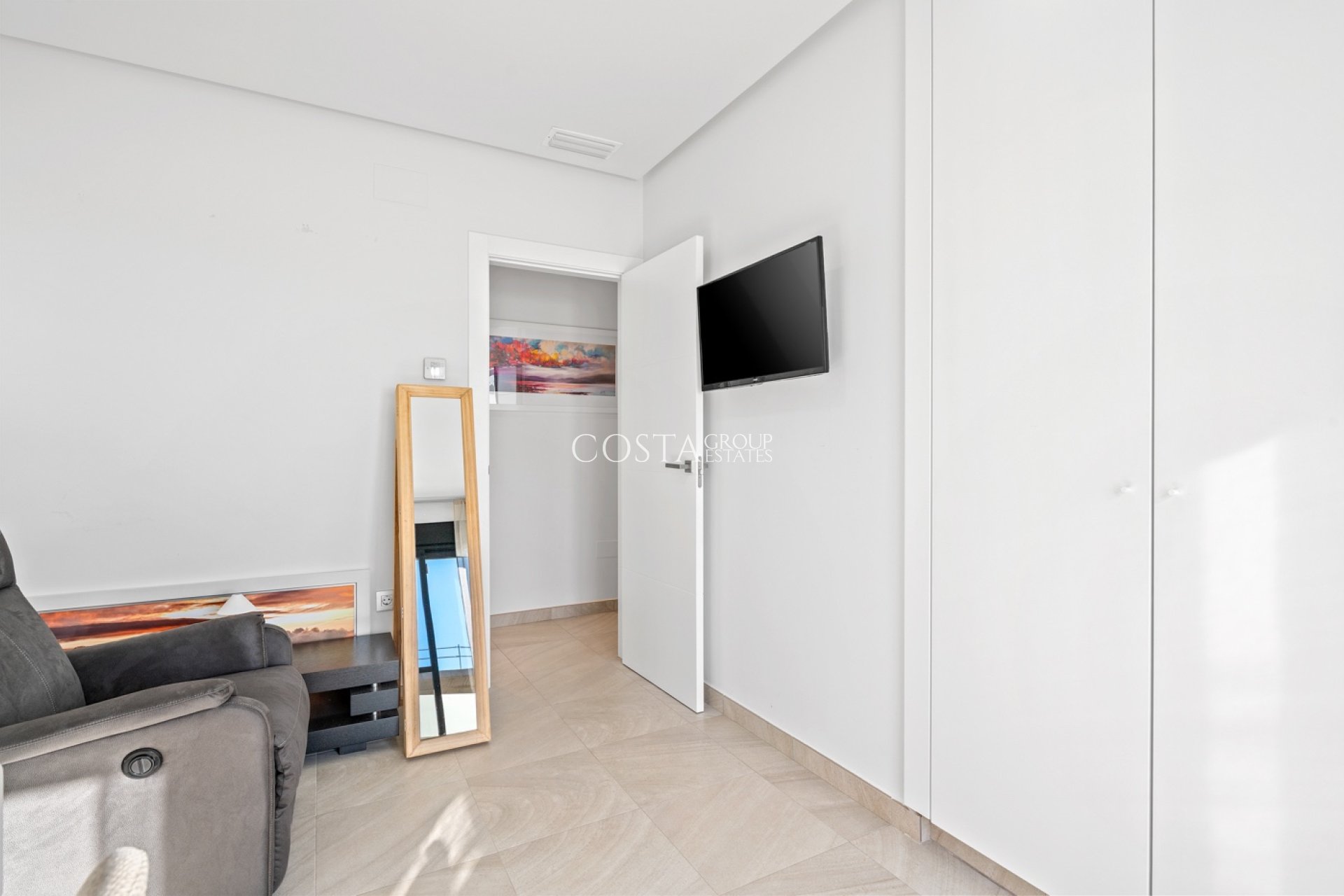 Resale - Villa -
Los Alcazares - Euro Roda