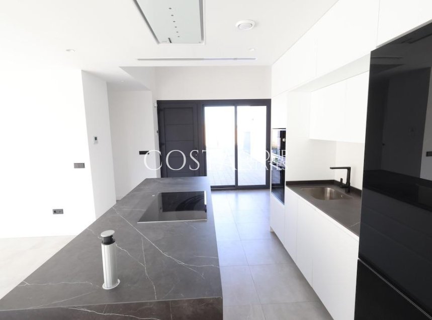 Resale - Villa -
Los Alcazares - Los Alcazares Centro