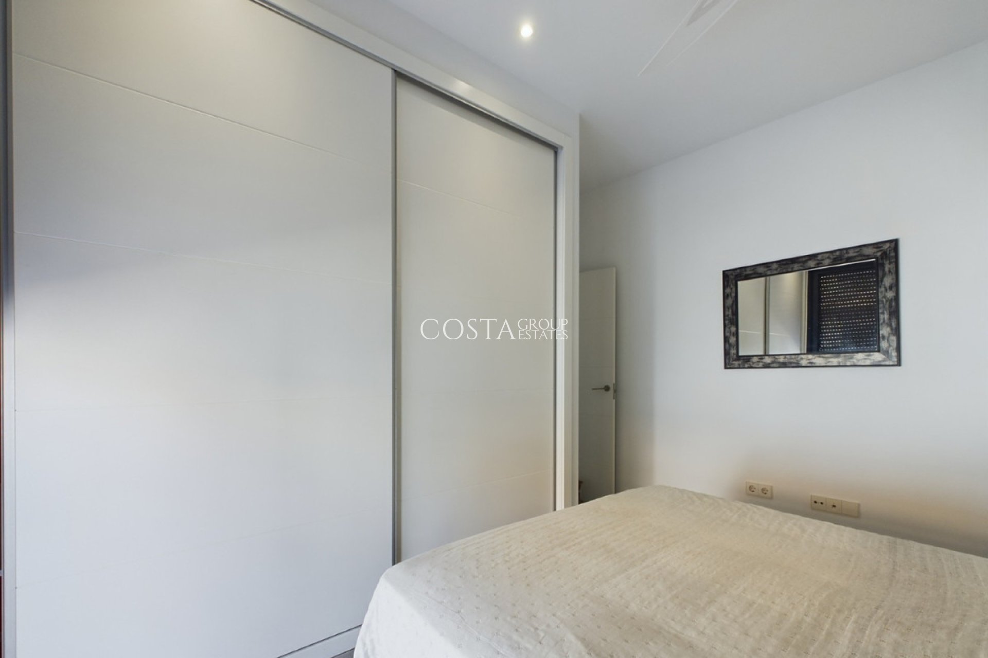 Resale - Villa -
Los Alcazares - Los Alcazares Centro