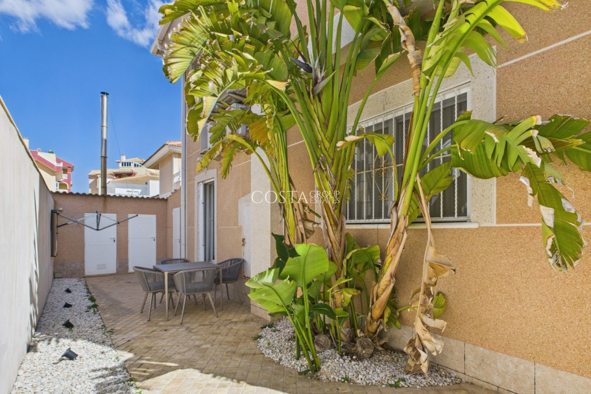 Resale - Villa -
Los Alcazares - Los Alcazares Centro
