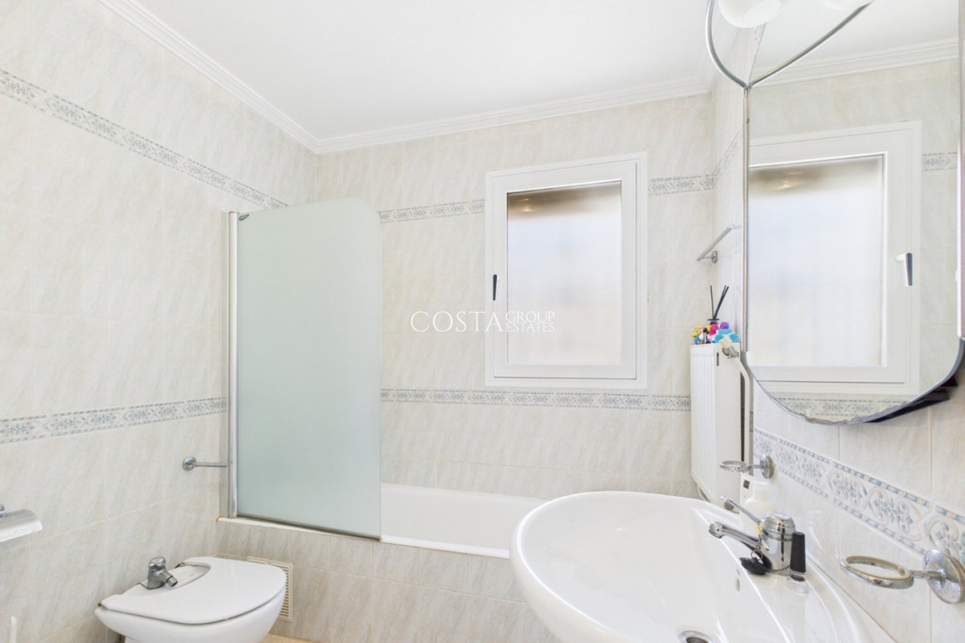 Resale - Villa -
Los Alcazares - Los Alcazares Centro