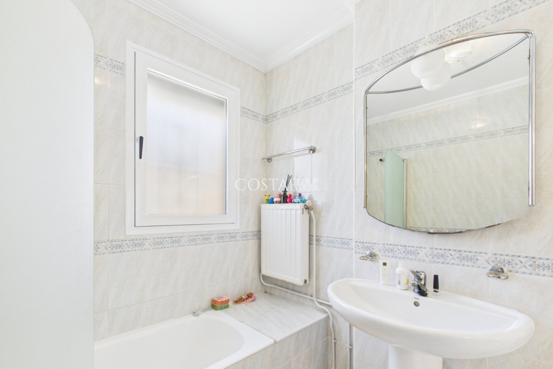 Resale - Villa -
Los Alcazares - Los Alcazares Centro