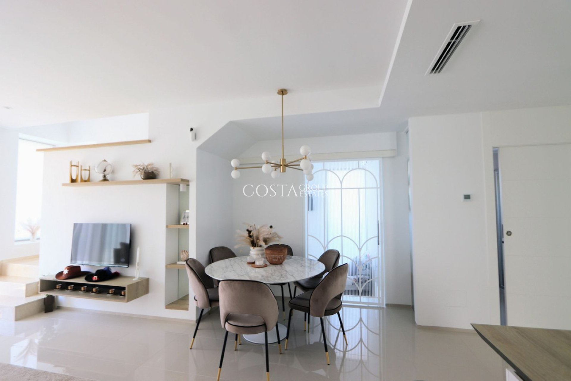 Resale - Villa -
Los Alcazares - Los Alcazares Centro