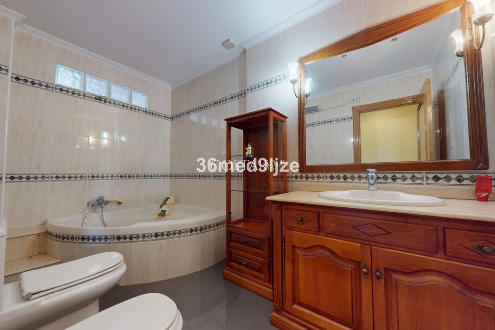 Resale - Villa -
Los Alcazares - Los Narejos