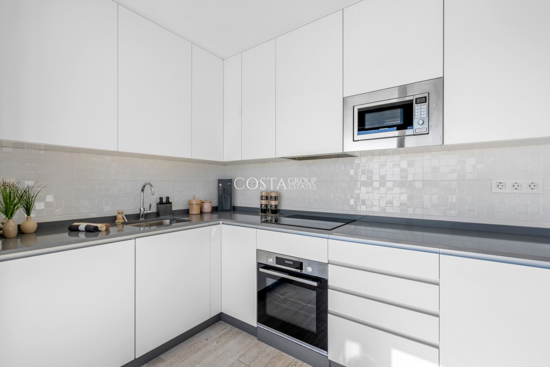 Resale - Villa -
Los Alcazares - Serena Golf