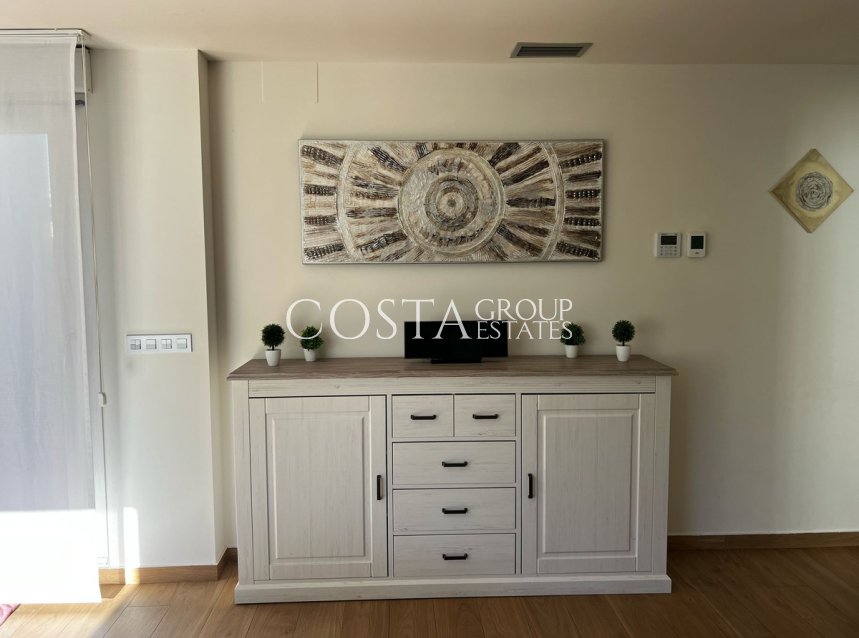 Resale - Villa -
Los Montesinos - Los Montesinos Centro