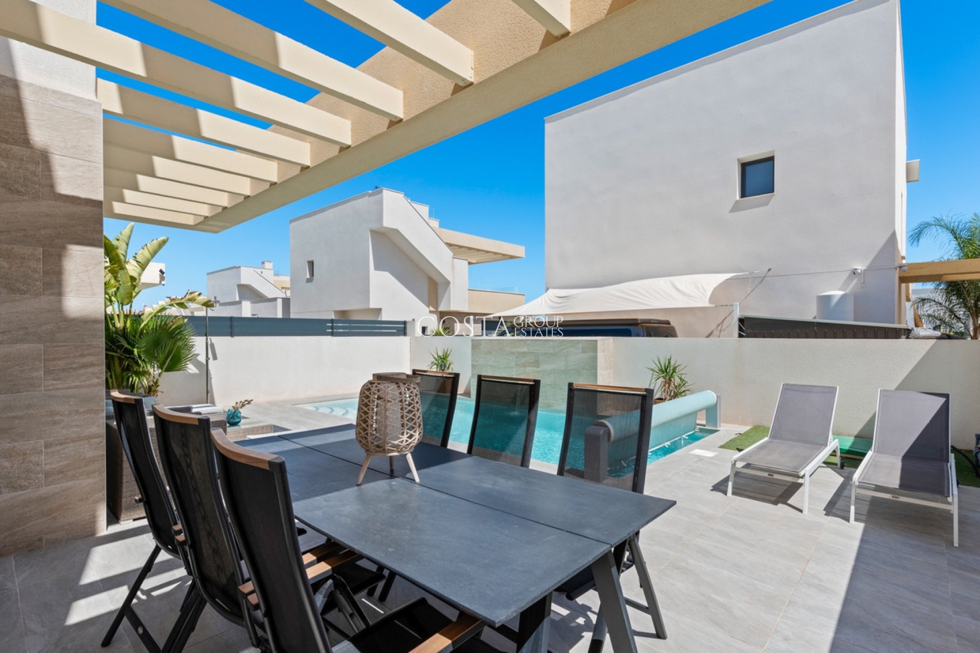 Resale - Villa -
Los Montesinos - Los Montesinos Centro