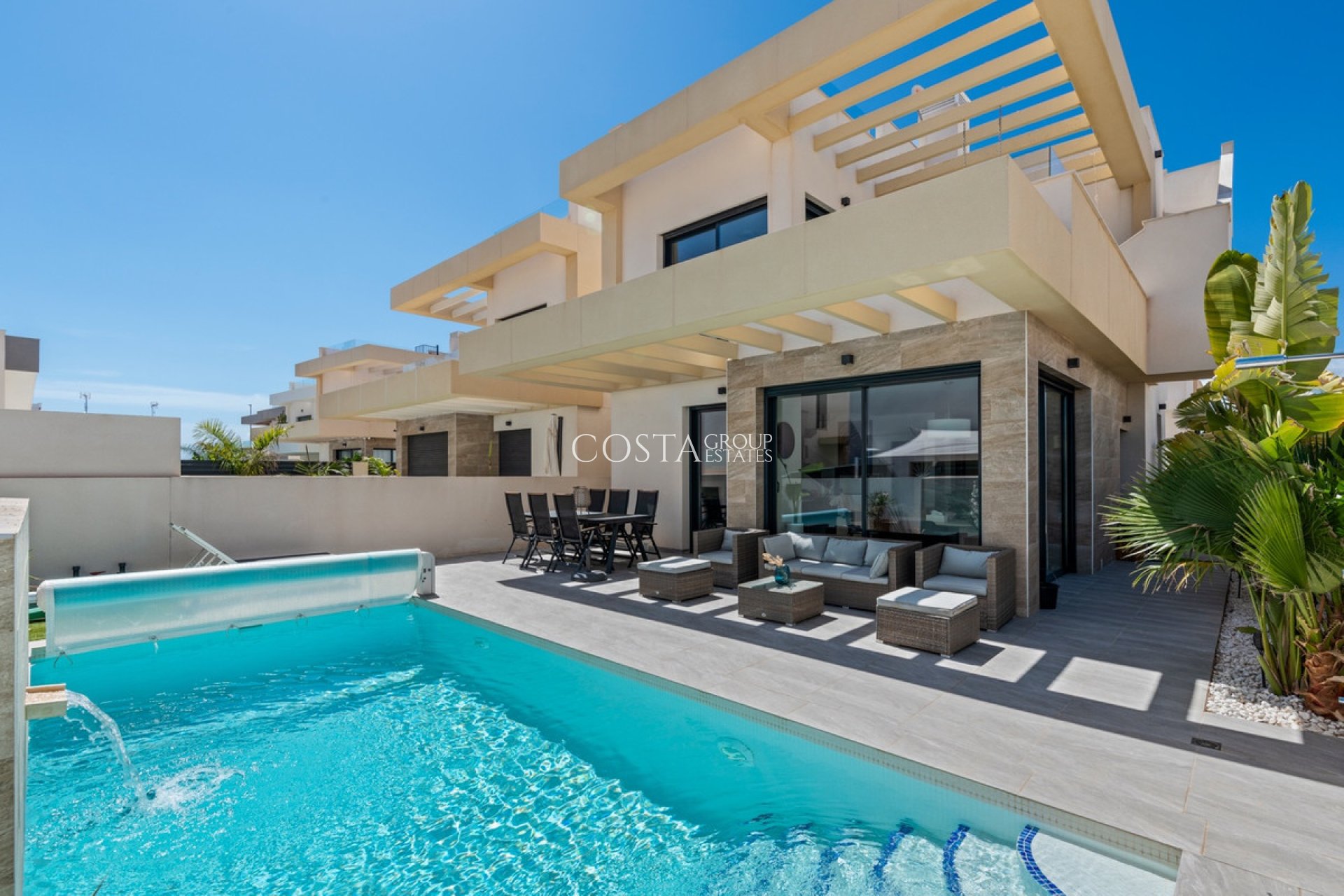 Resale - Villa -
Los Montesinos - Los Montesinos Centro
