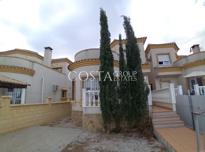 Resale - Villa -
Los Montesinos - Los Montesinos Centro