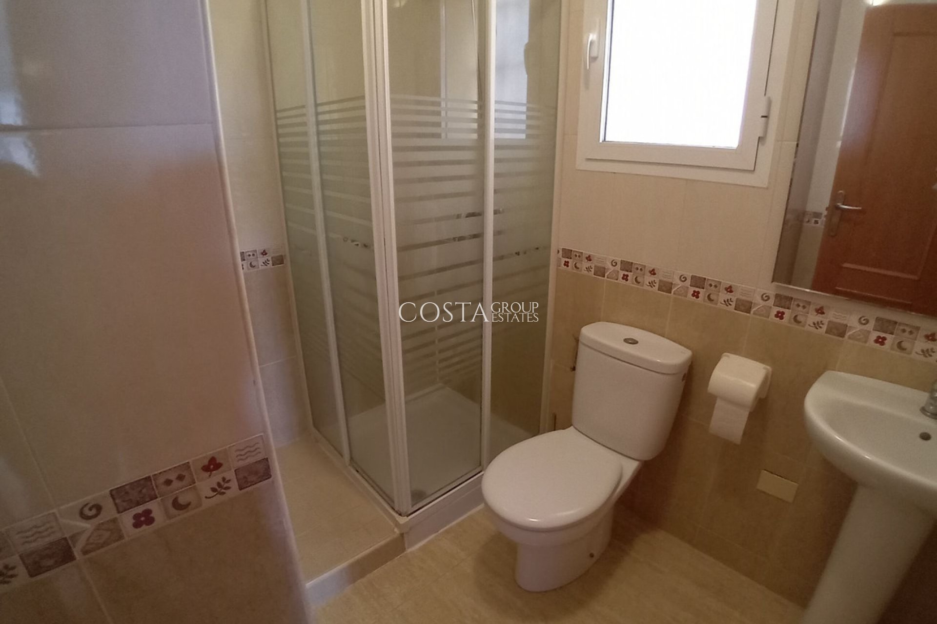 Resale - Villa -
Los Montesinos - Los Montesinos Centro