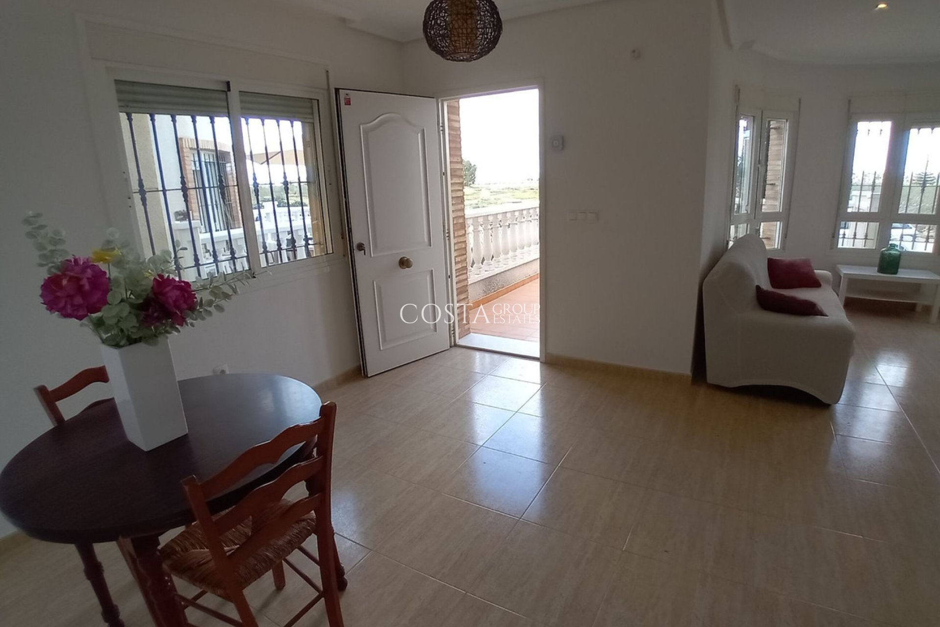 Resale - Villa -
Los Montesinos - Los Montesinos Centro