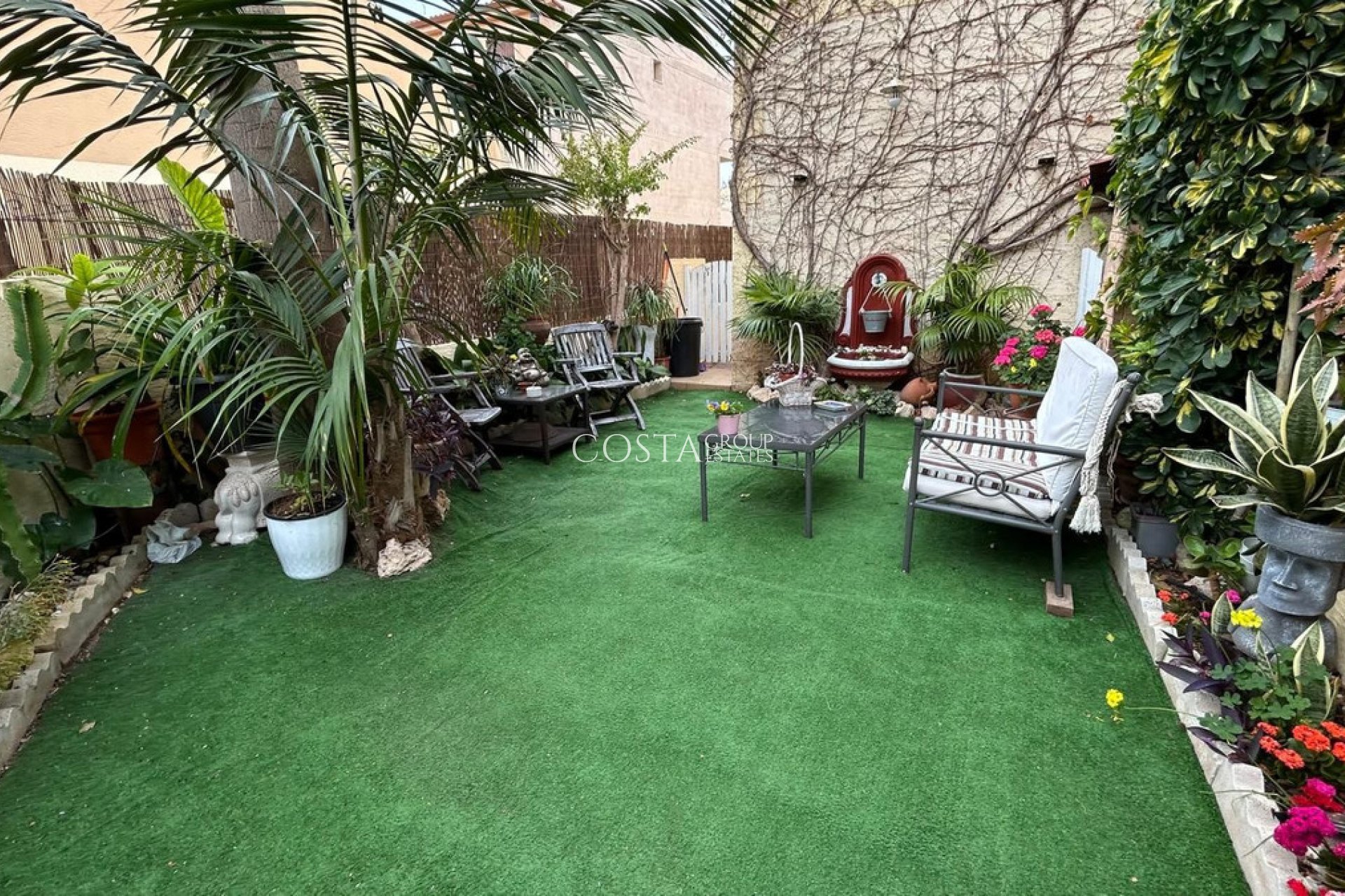 Resale - Villa -
Los Montesinos - Los Montesinos Centro