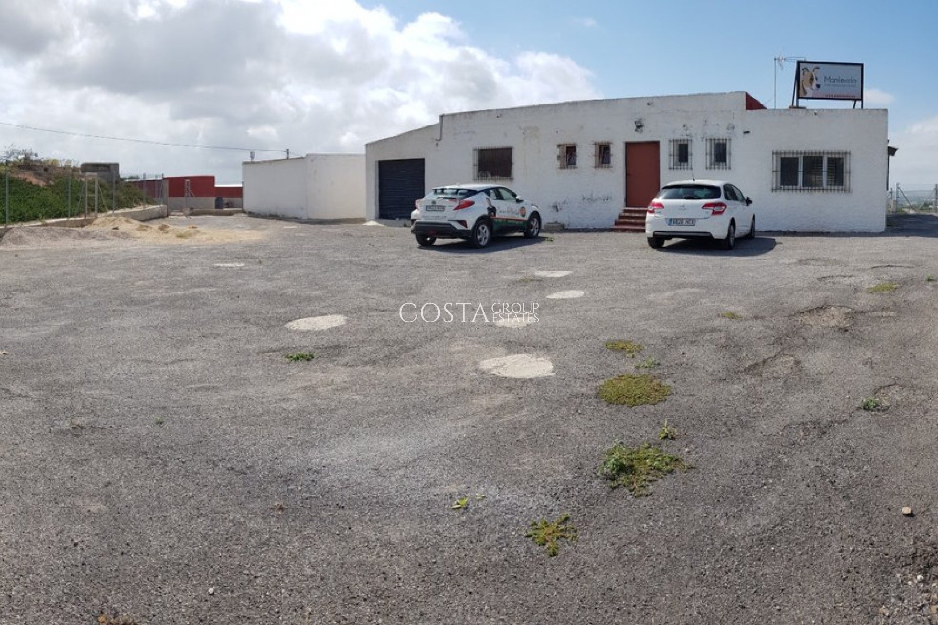 Resale - Villa -
Los Montesinos - Los Montesinos Centro