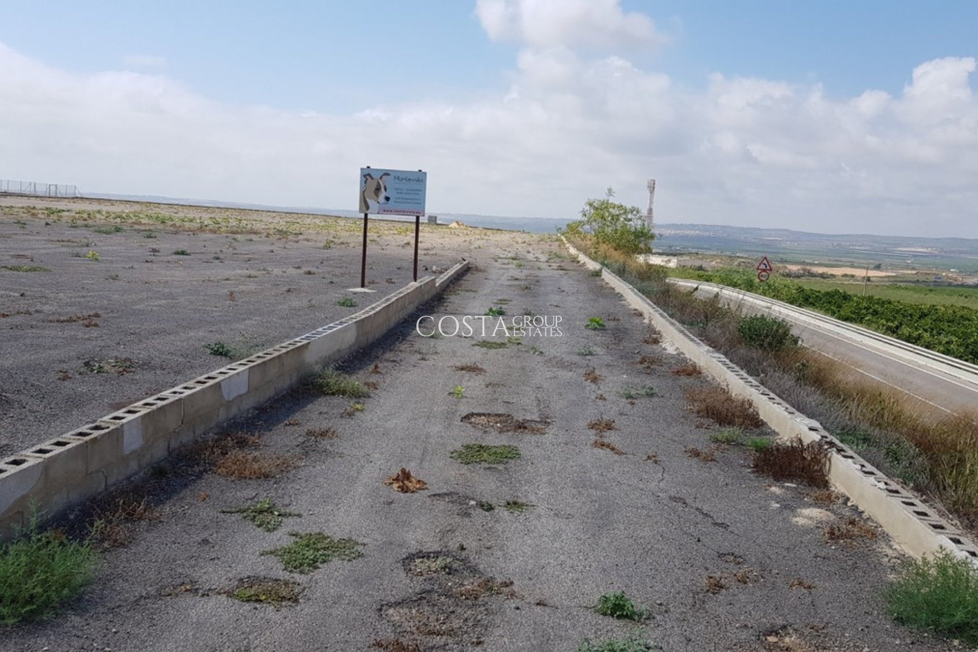 Resale - Villa -
Los Montesinos - Los Montesinos Centro