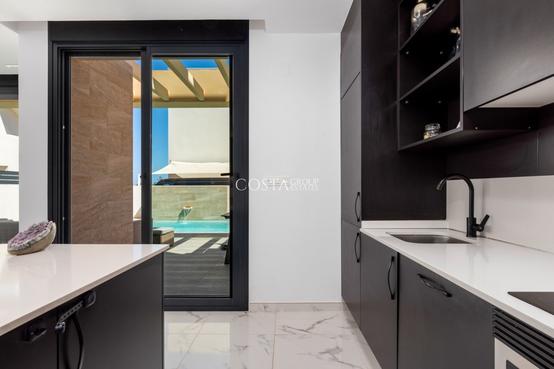 Resale - Villa -
Los Montesinos - Los Montesinos Centro