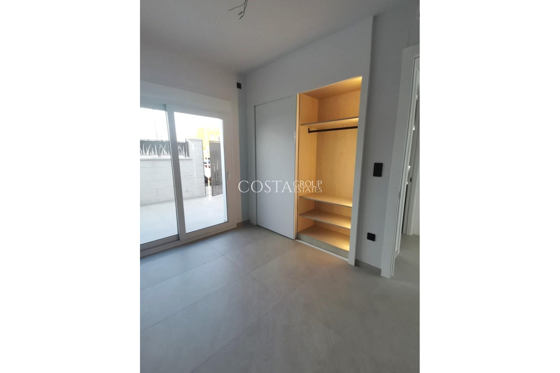 Resale - Villa -
Los Montesinos - Los Montesinos Centro