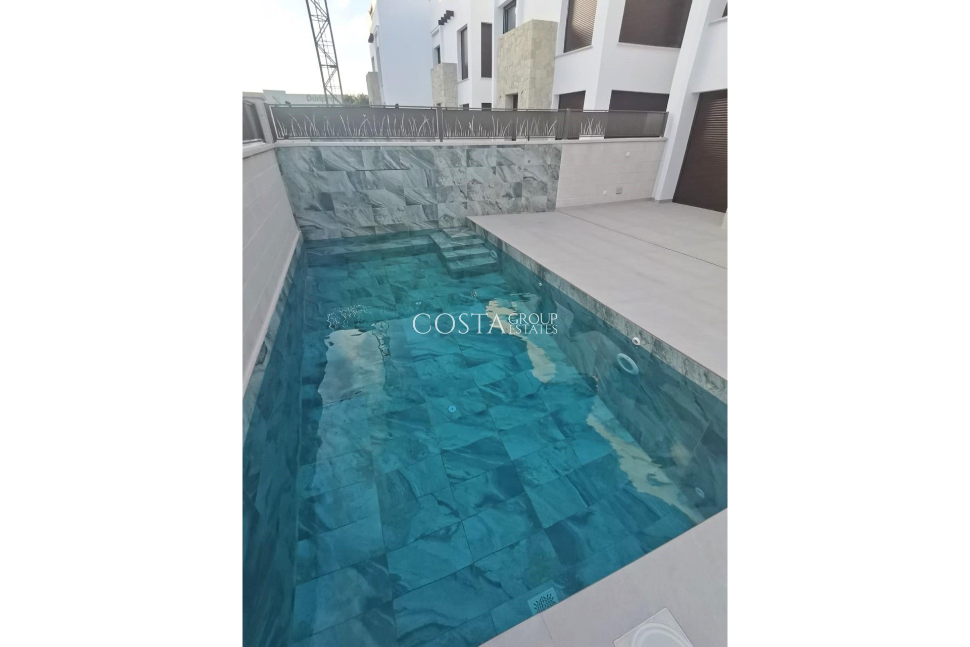 Resale - Villa -
Los Montesinos - Los Montesinos Centro