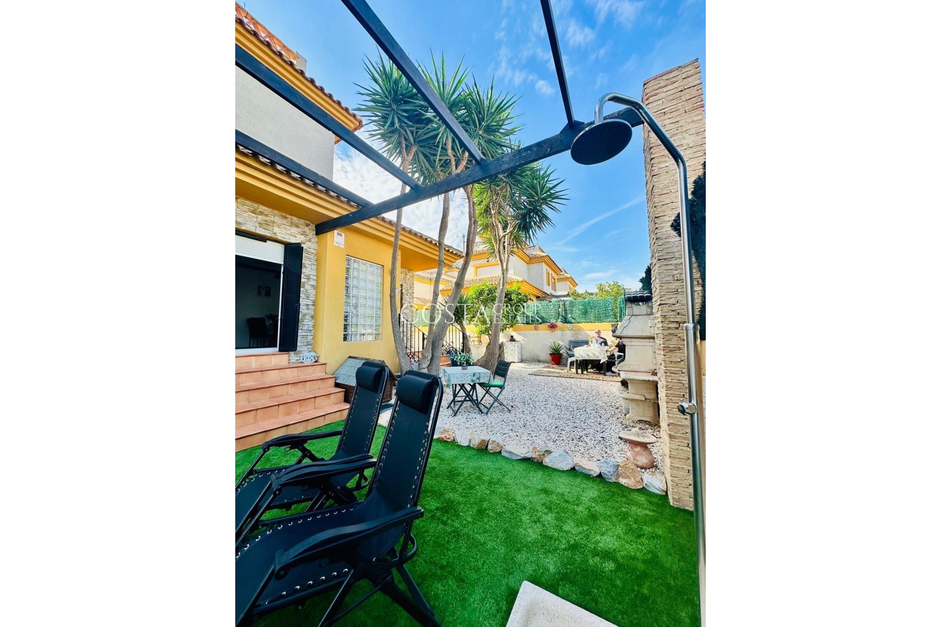 Resale - Villa -
Los Montesinos - Los Montesinos Centro