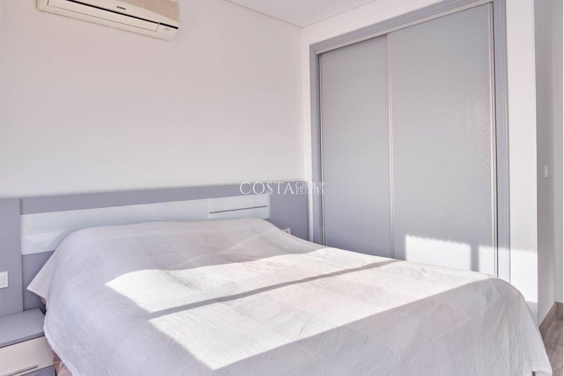 Resale - Villa -
Los Montesinos - Los Montesinos Centro