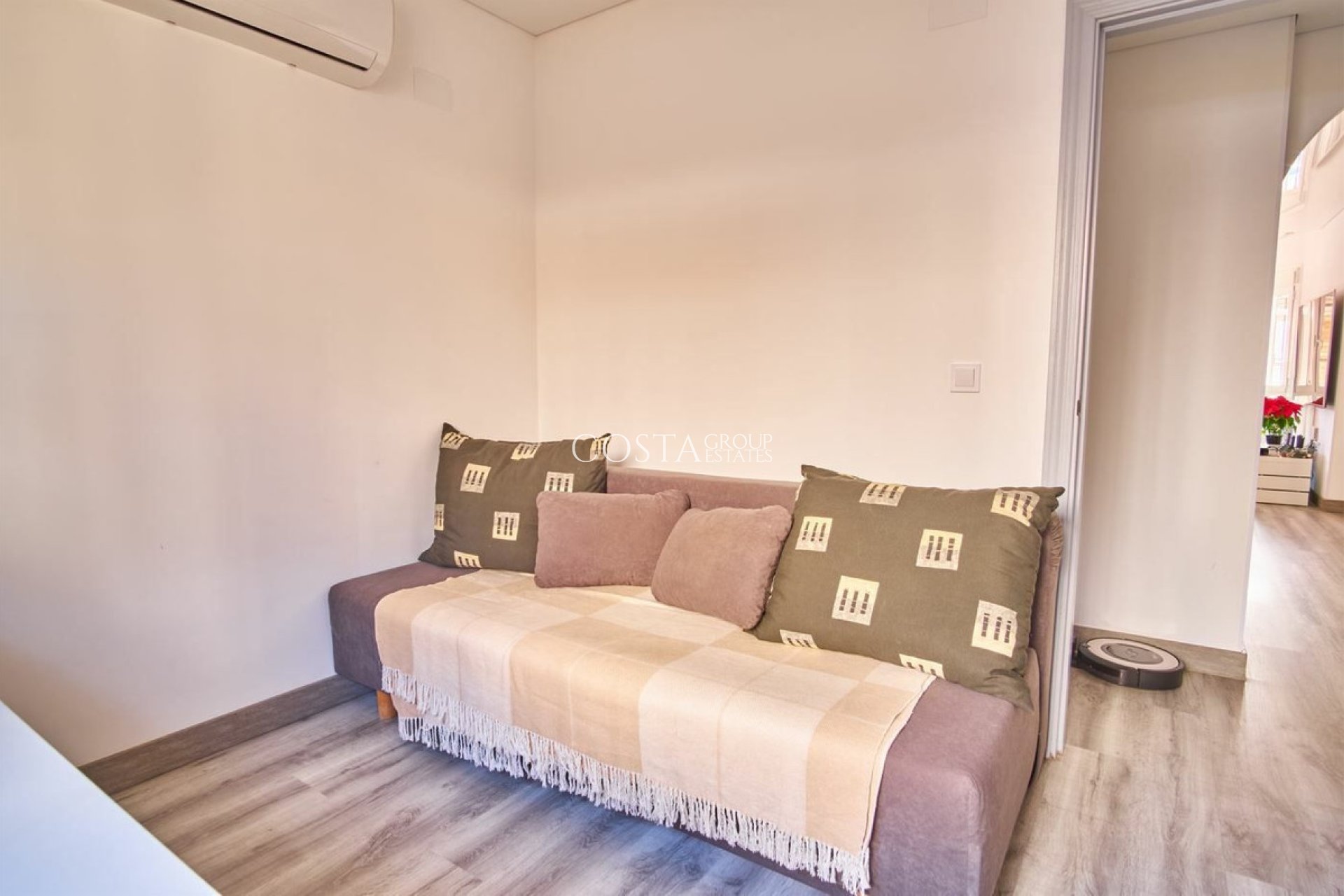 Resale - Villa -
Los Montesinos - Los Montesinos Centro