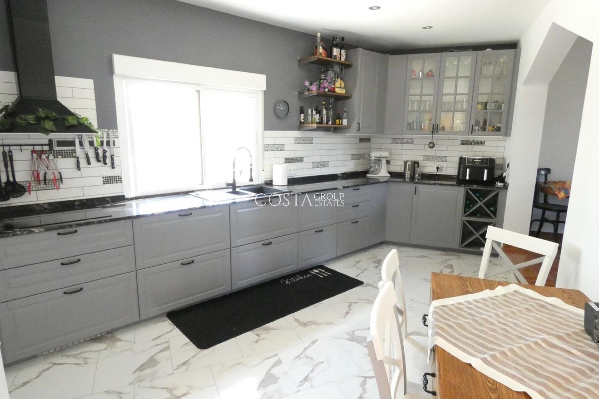 Resale - Villa -
Mazarrón - La Atalaya
