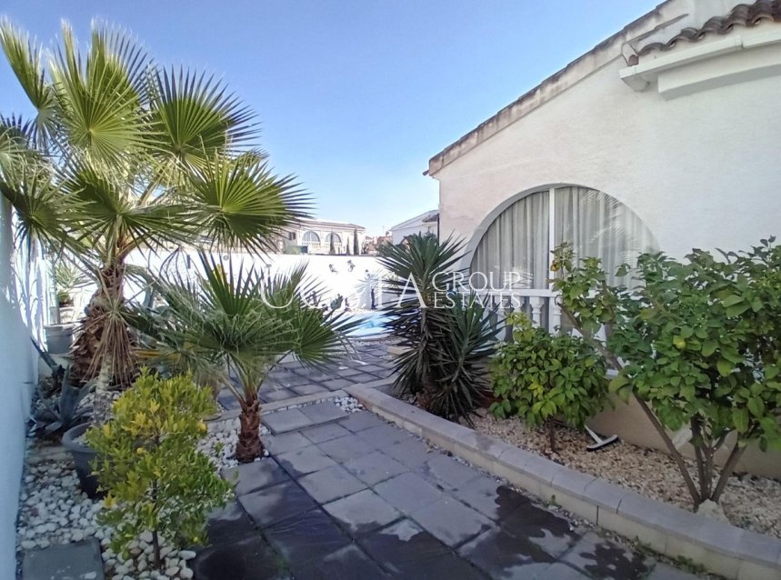 Resale - Villa -
Mazarrón - Mazarrón Centro