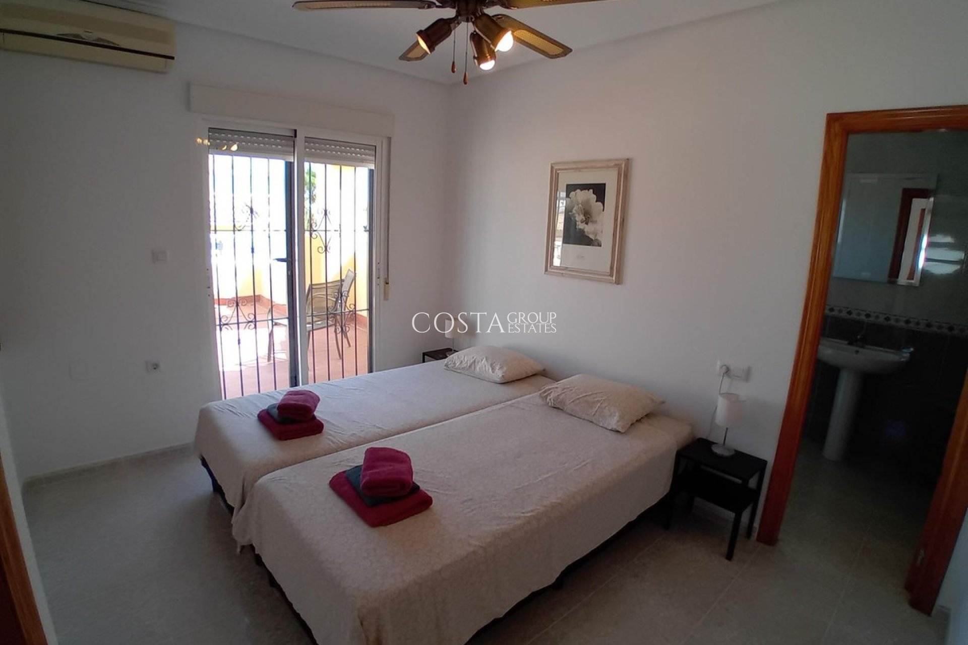 Resale - Villa -
Mazarrón - Mazarrón Centro