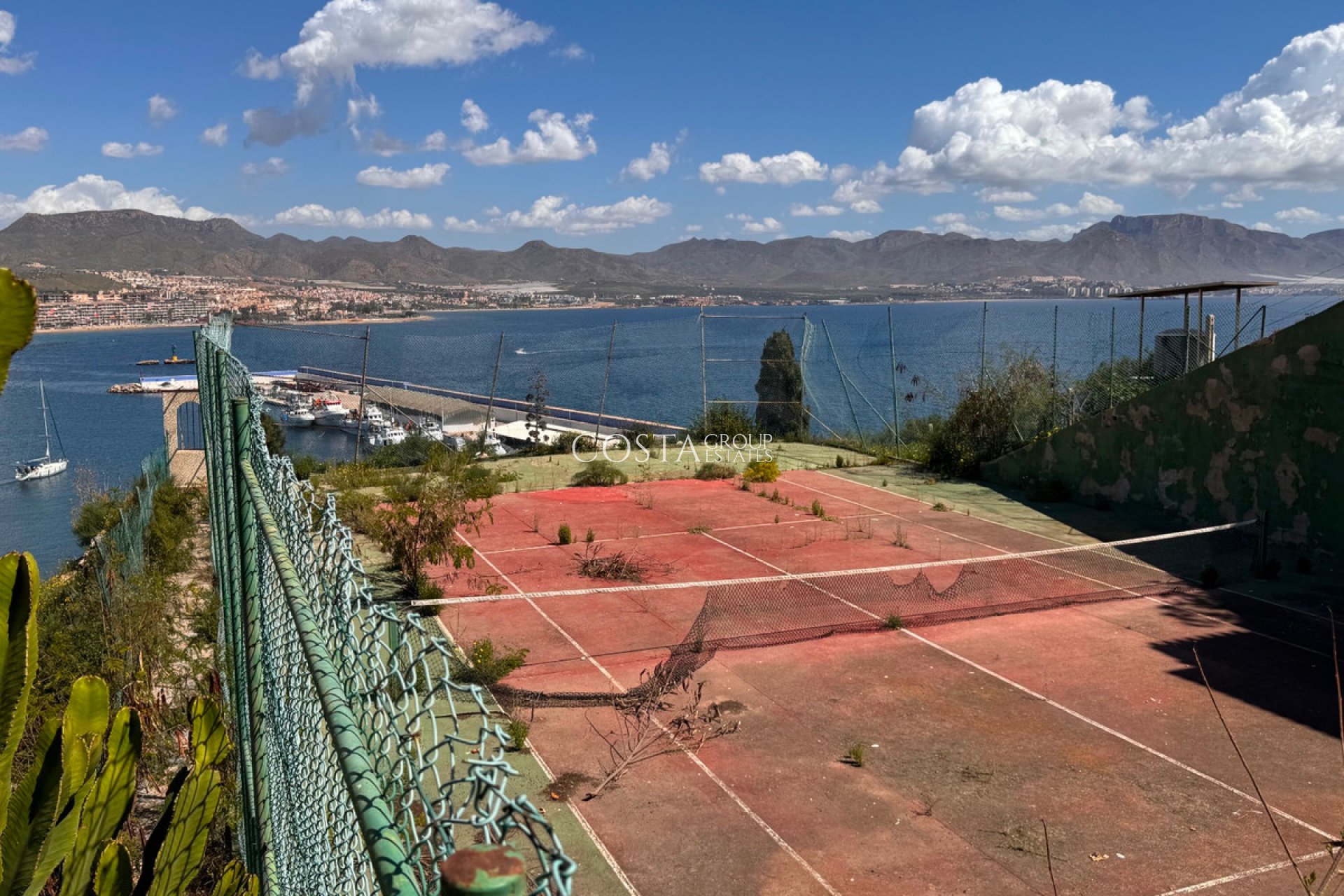 Resale - Villa -
Mazarrón - Puerto de Mazarrón