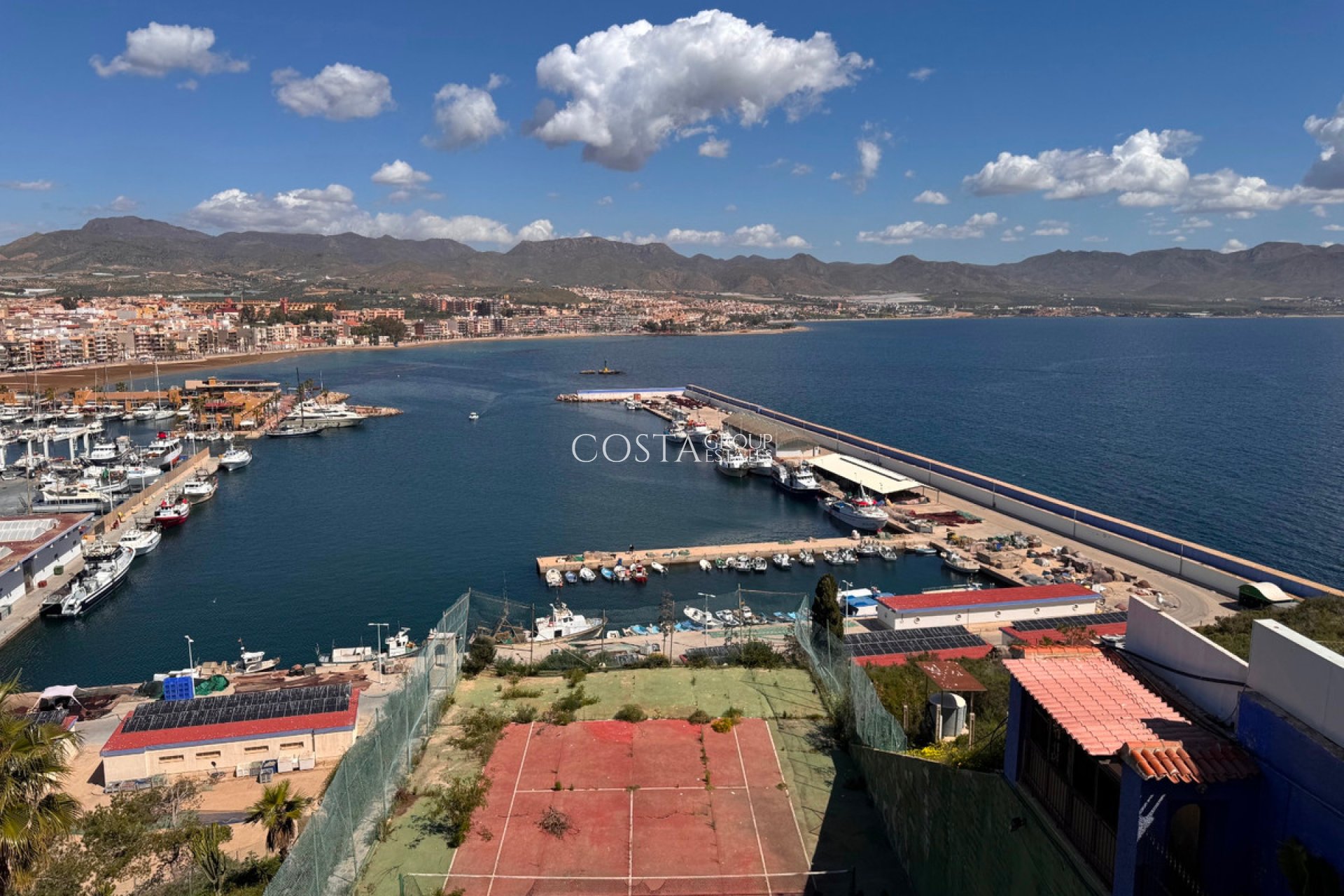 Resale - Villa -
Mazarrón - Puerto de Mazarrón