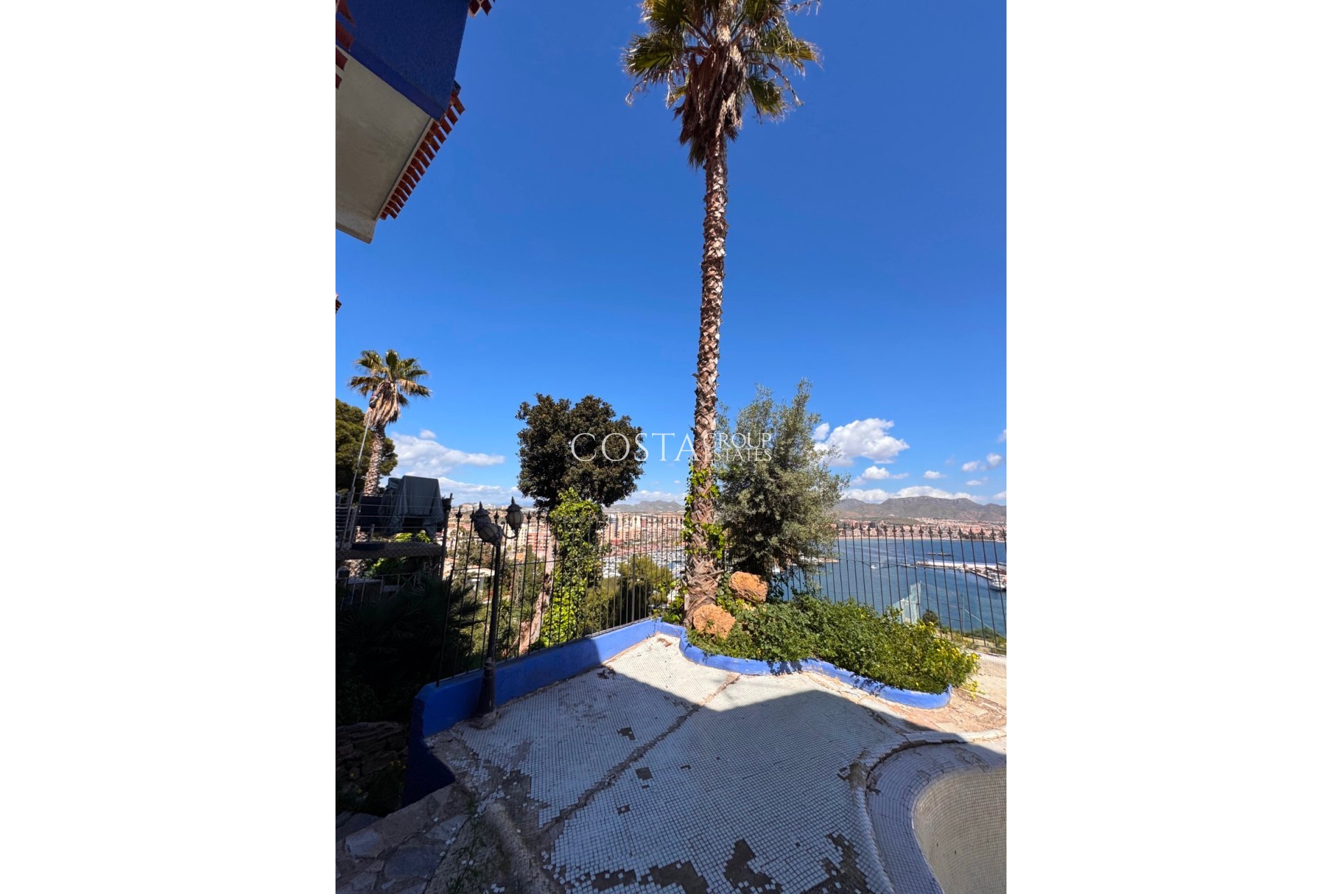 Resale - Villa -
Mazarrón - Puerto de Mazarrón