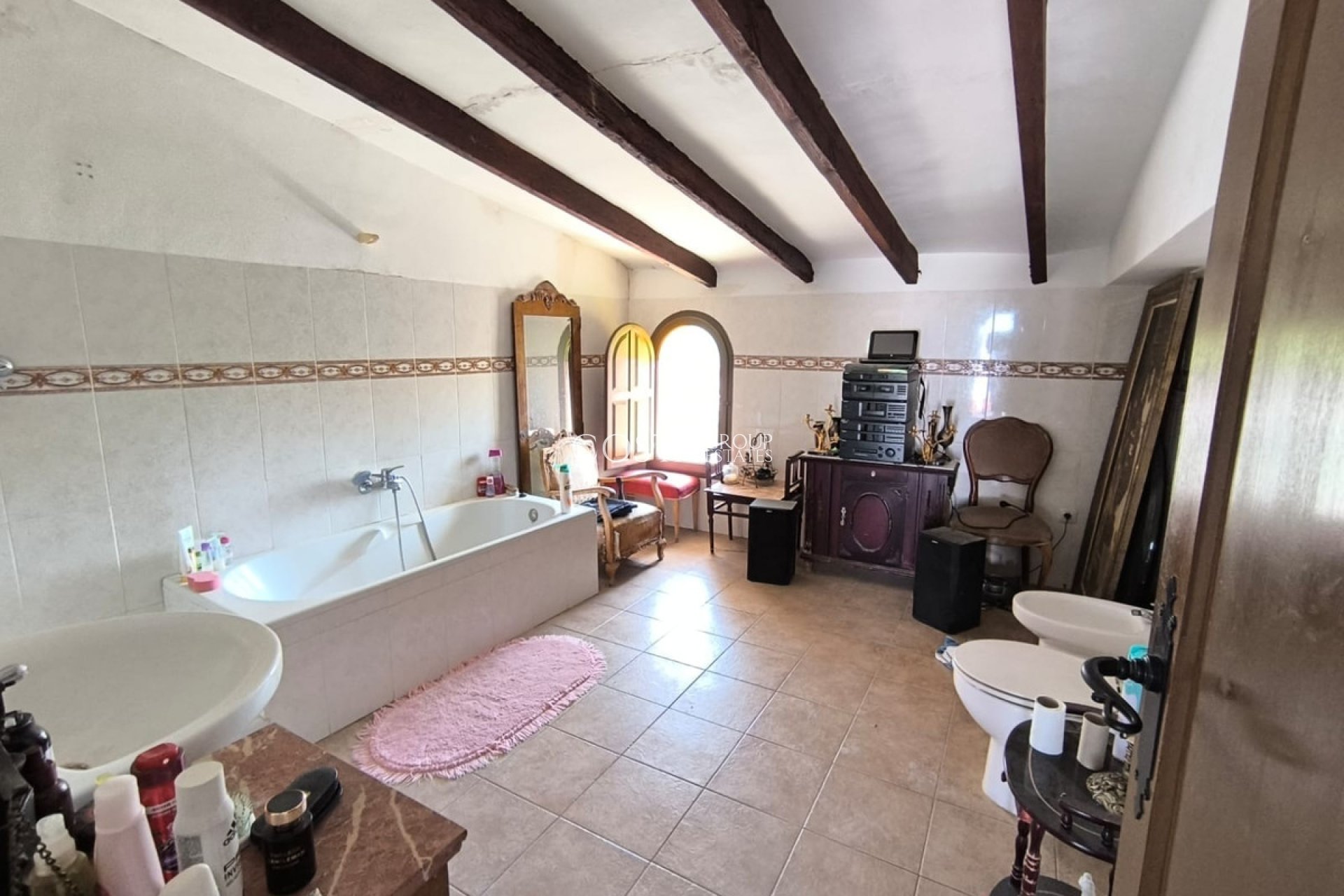 Resale - Villa -
Novelda - Novelda Centro