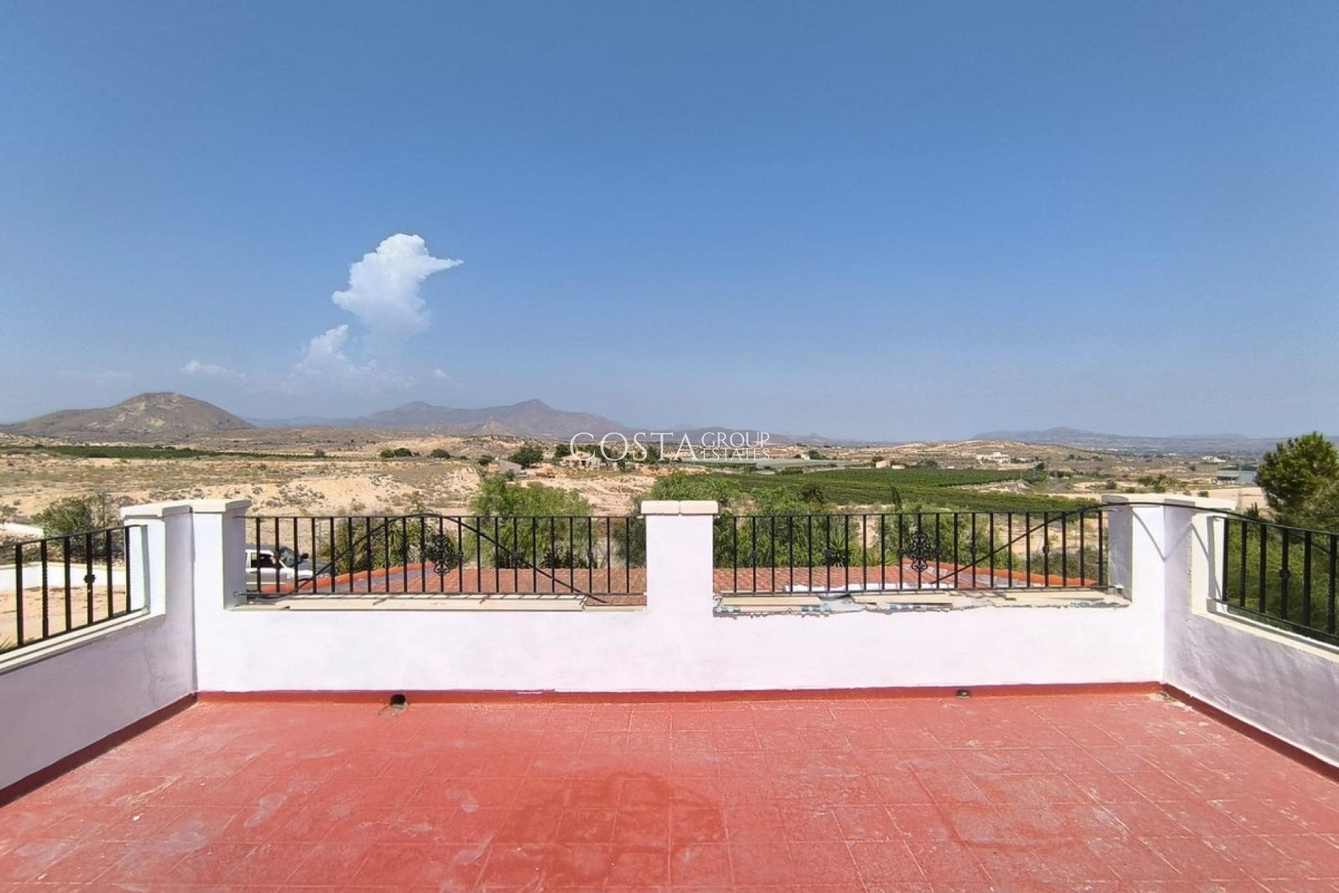 Resale - Villa -
Novelda - Novelda Centro