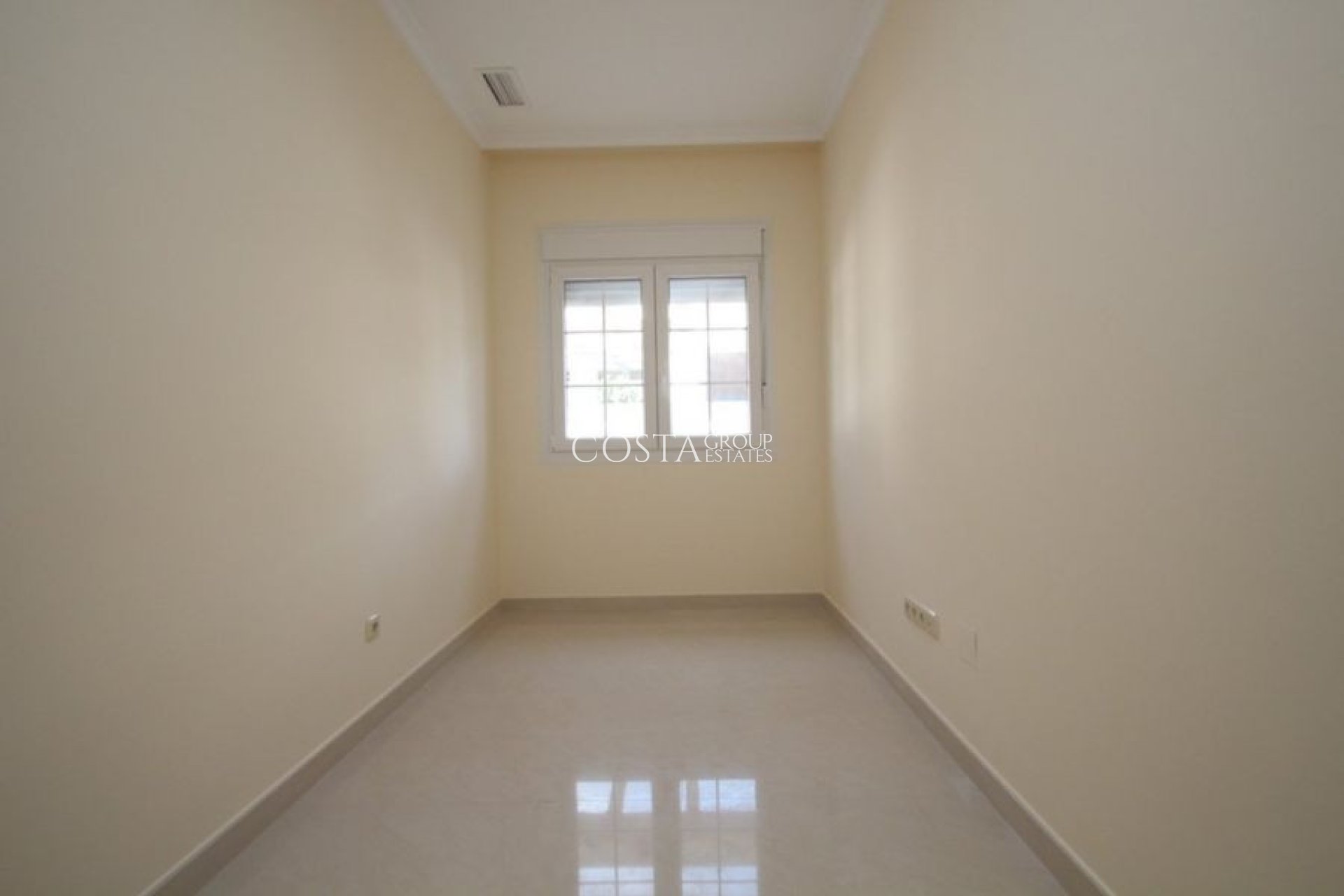 Resale - Villa -
Orihuela - Cabo Roig