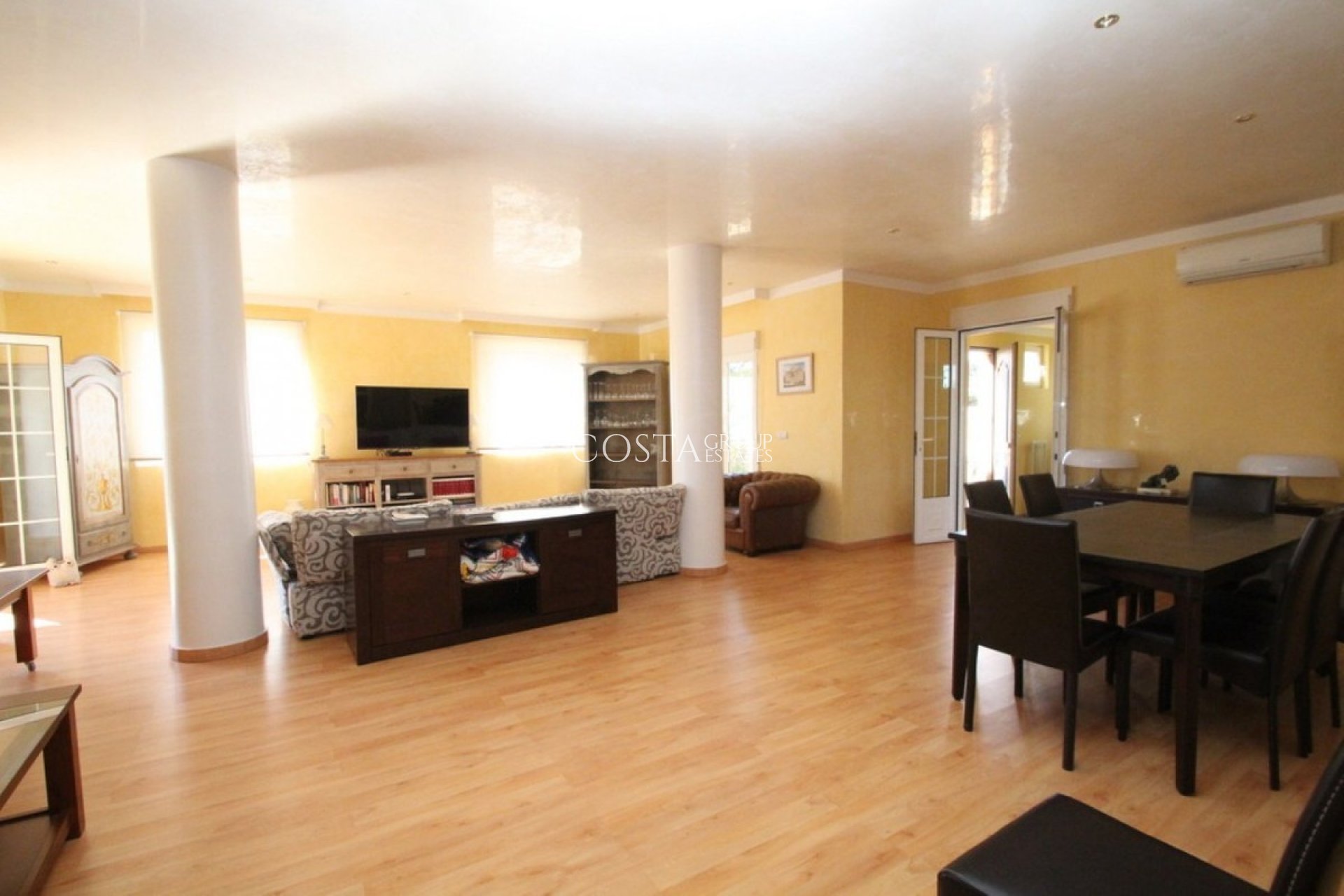 Resale - Villa -
Orihuela - Cabo Roig