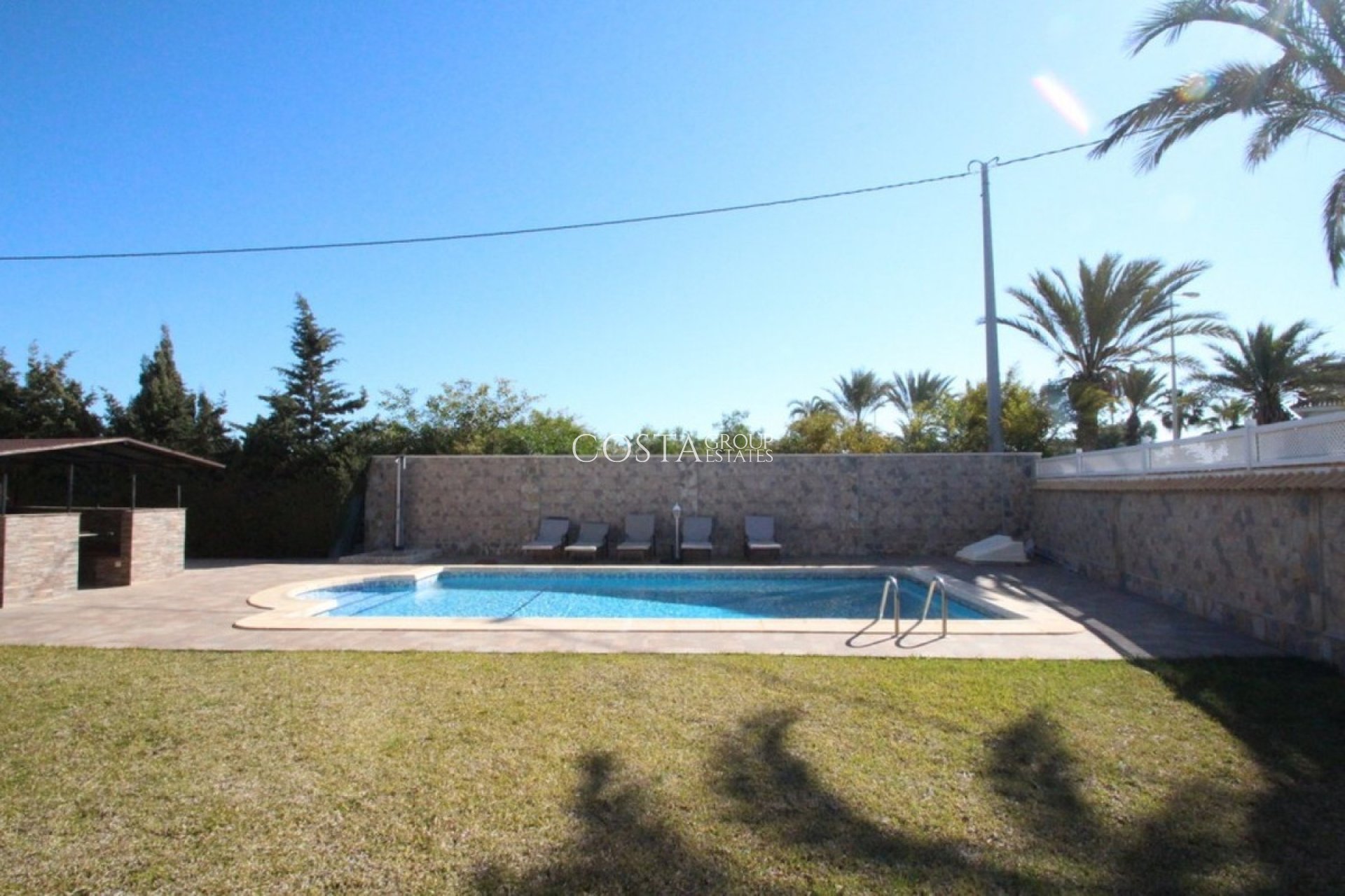 Resale - Villa -
Orihuela - Cabo Roig
