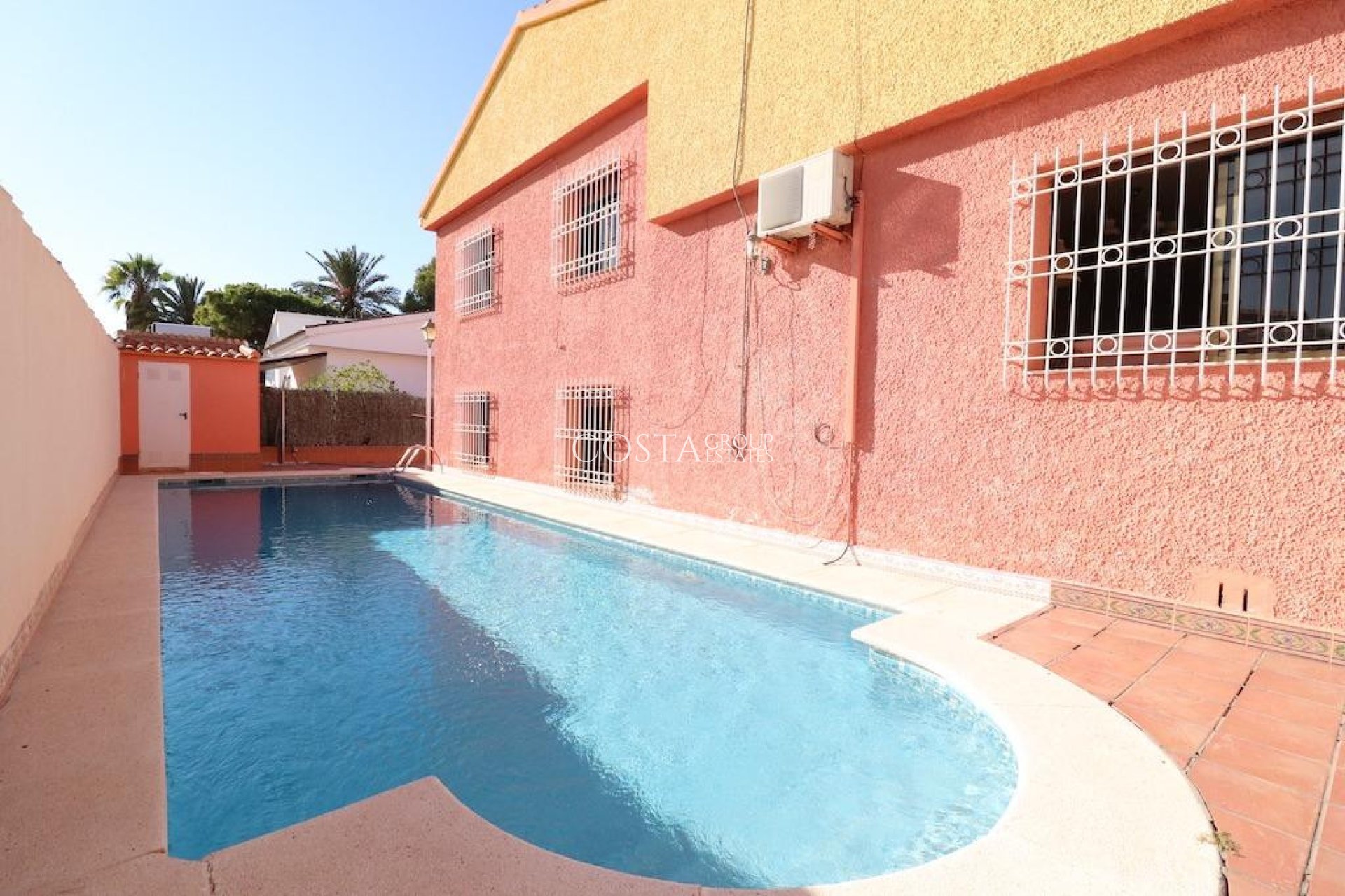 Resale - Villa -
Orihuela - Cabo Roig