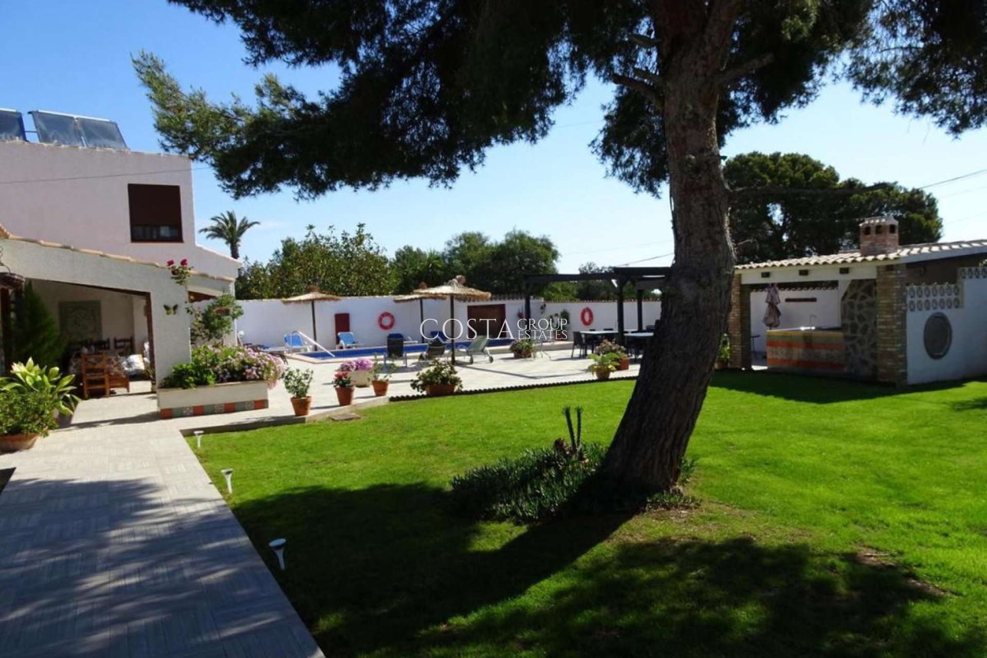 Resale - Villa -
Orihuela - Cabo Roig