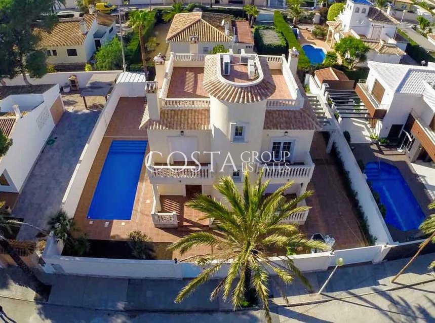 Resale - Villa -
Orihuela - Cabo Roig