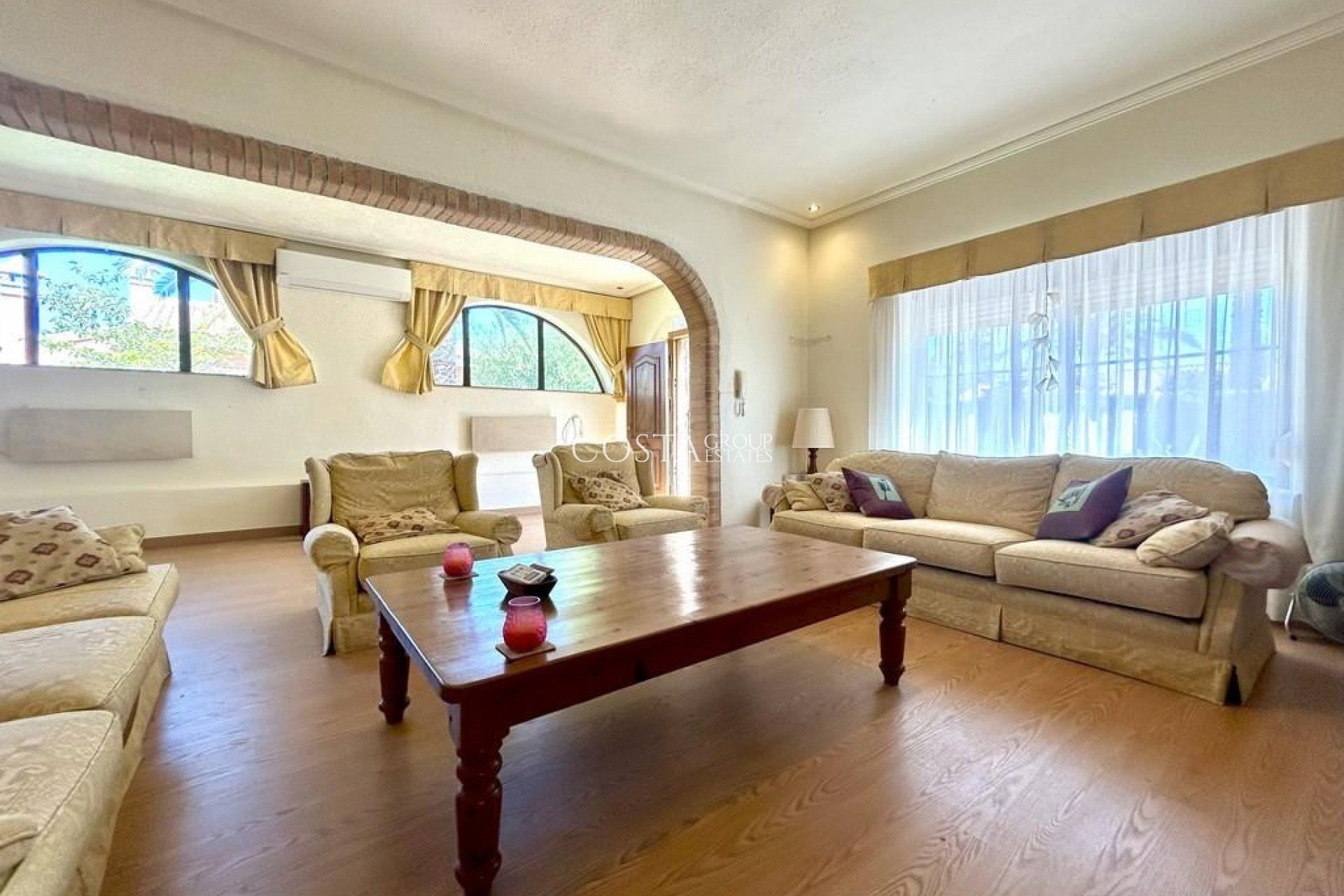 Resale - Villa -
Orihuela - Cabo Roig