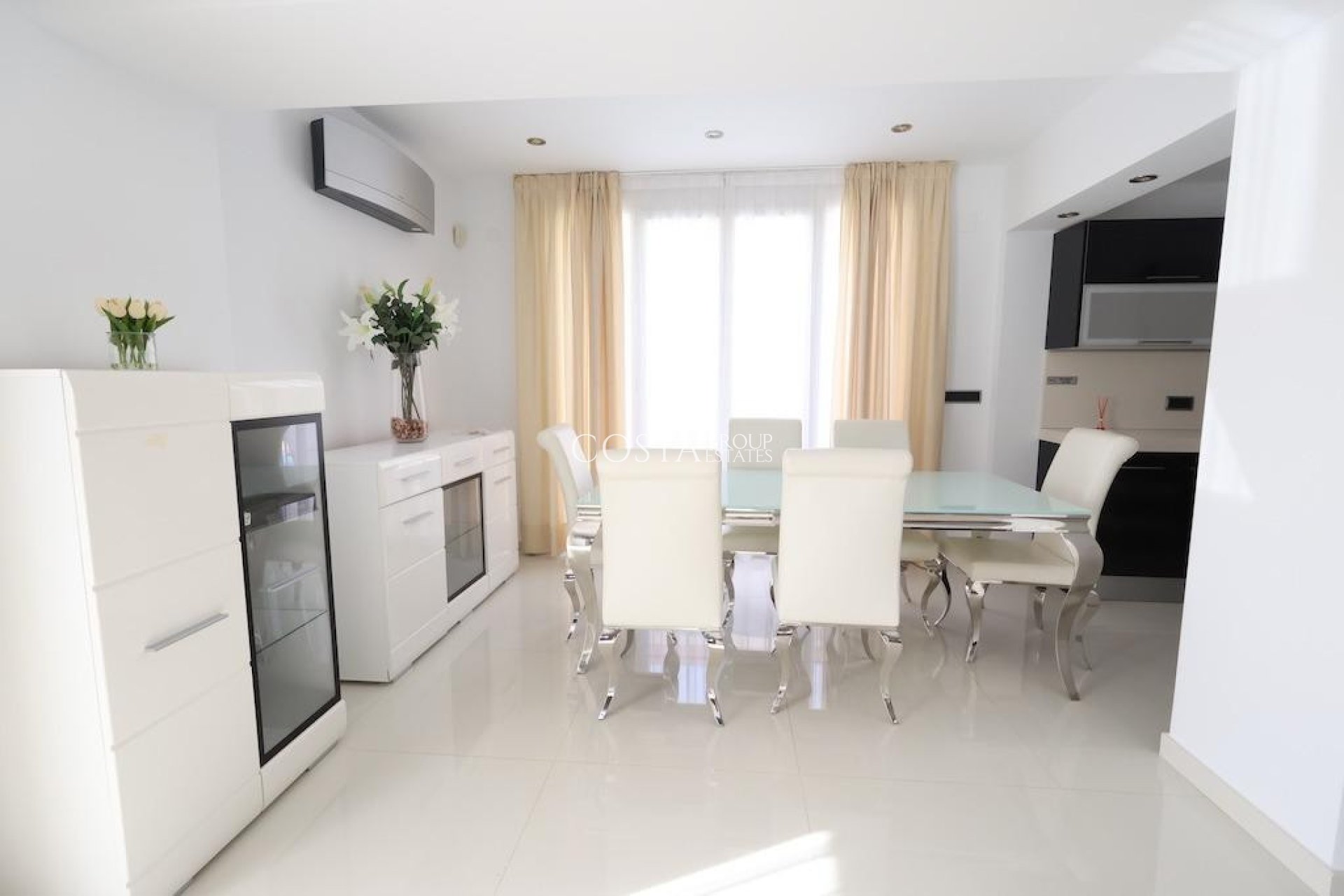 Resale - Villa -
Orihuela - Cabo Roig