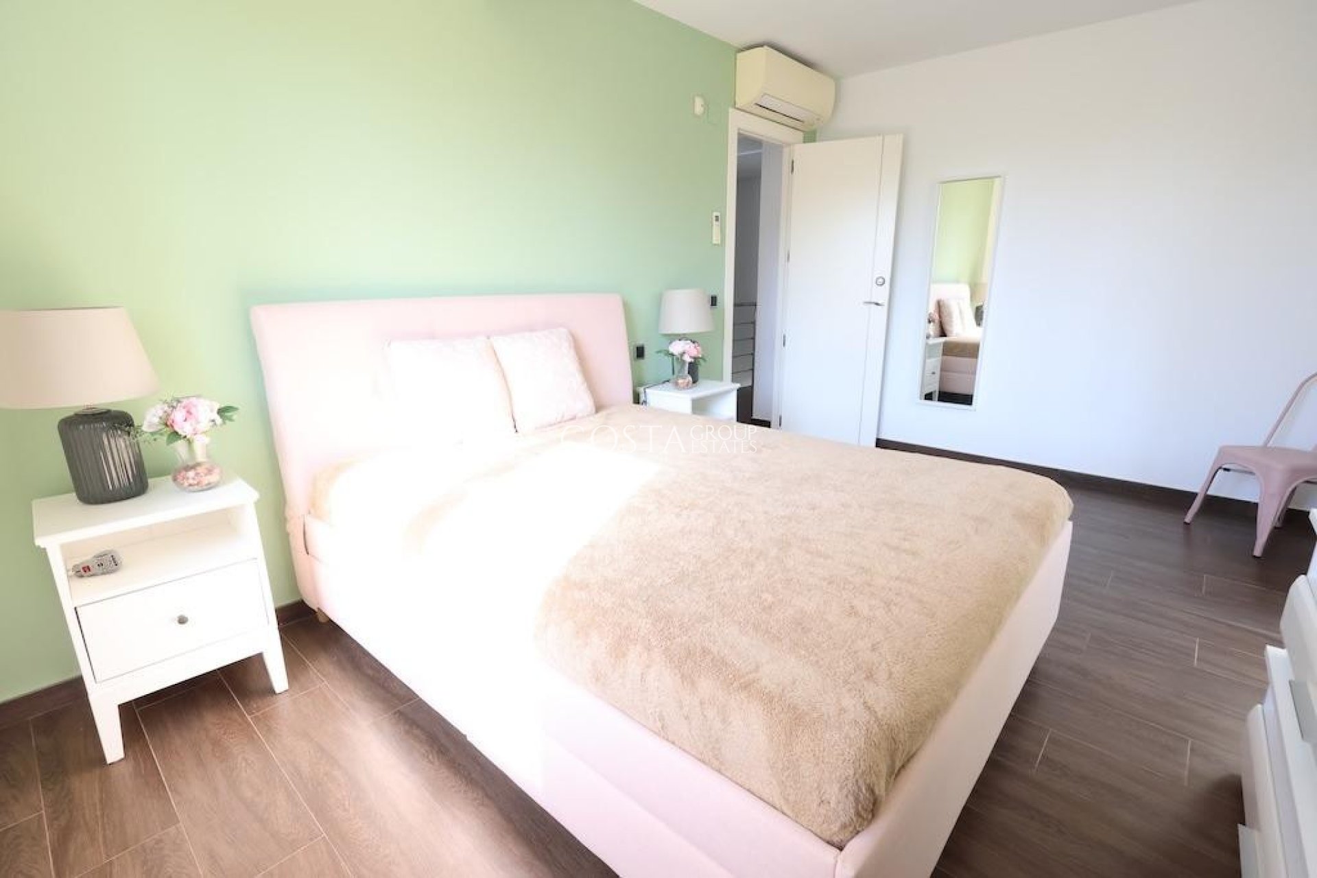 Resale - Villa -
Orihuela - Cabo Roig