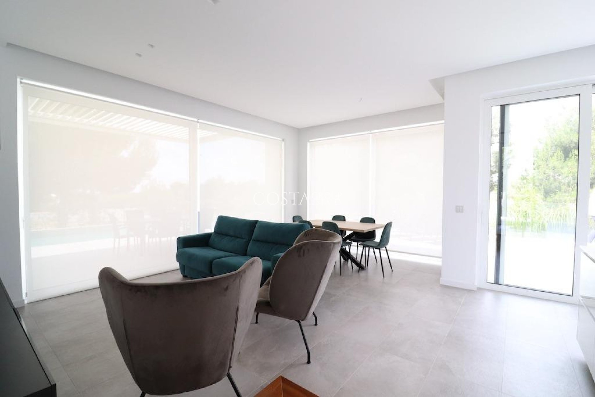 Resale - Villa -
Orihuela - Campoamor