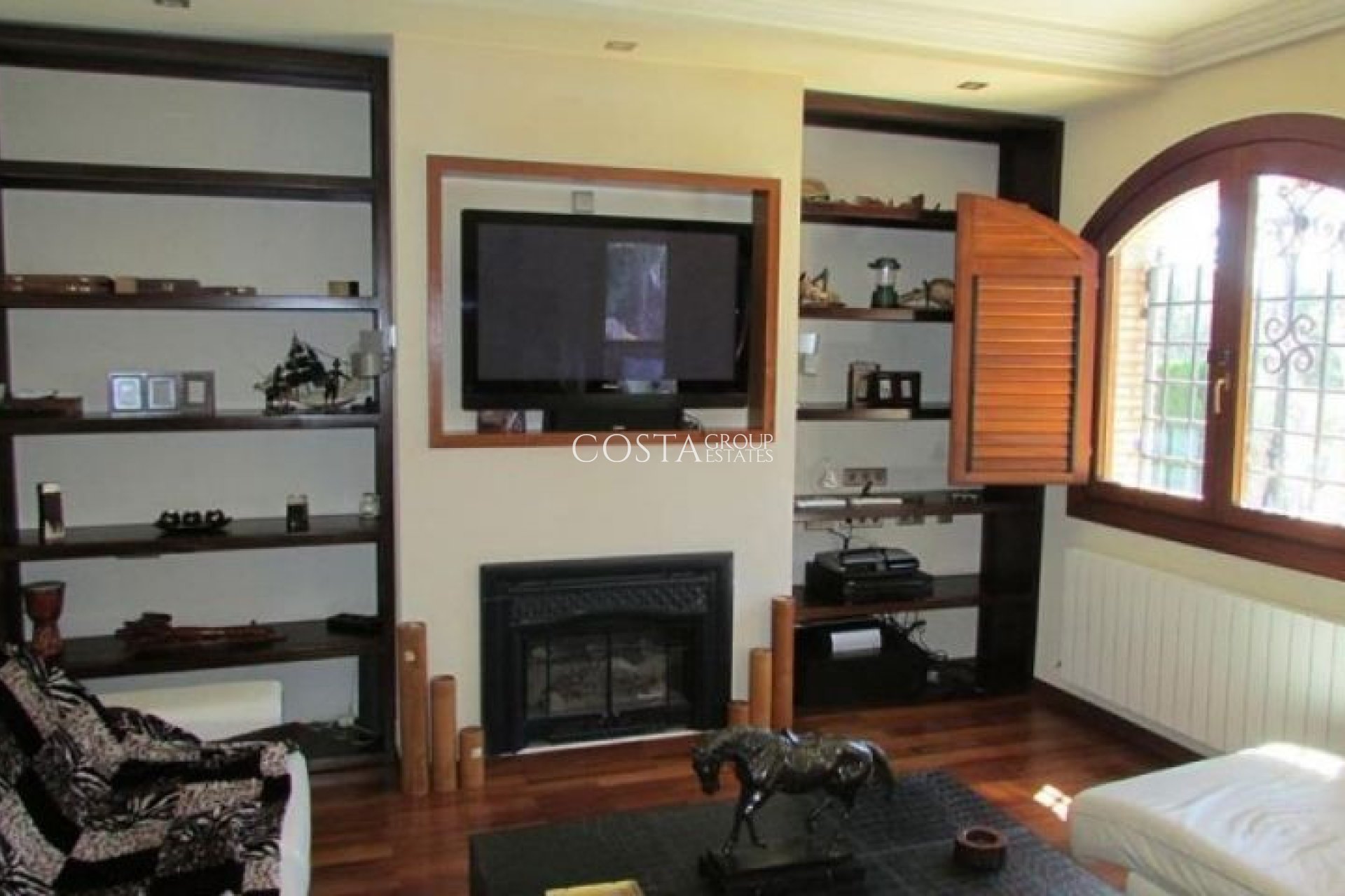 Resale - Villa -
Orihuela - Campoamor